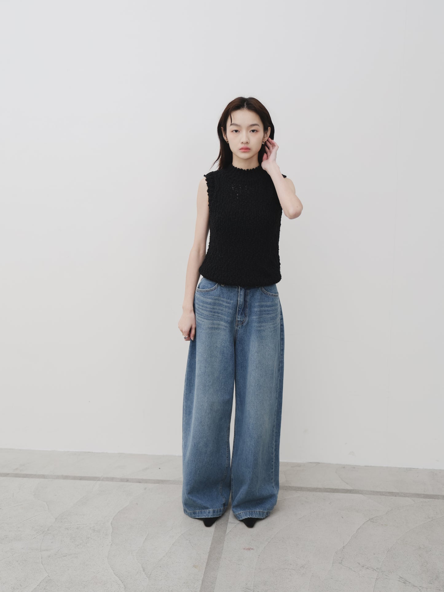 Kazu knit vest