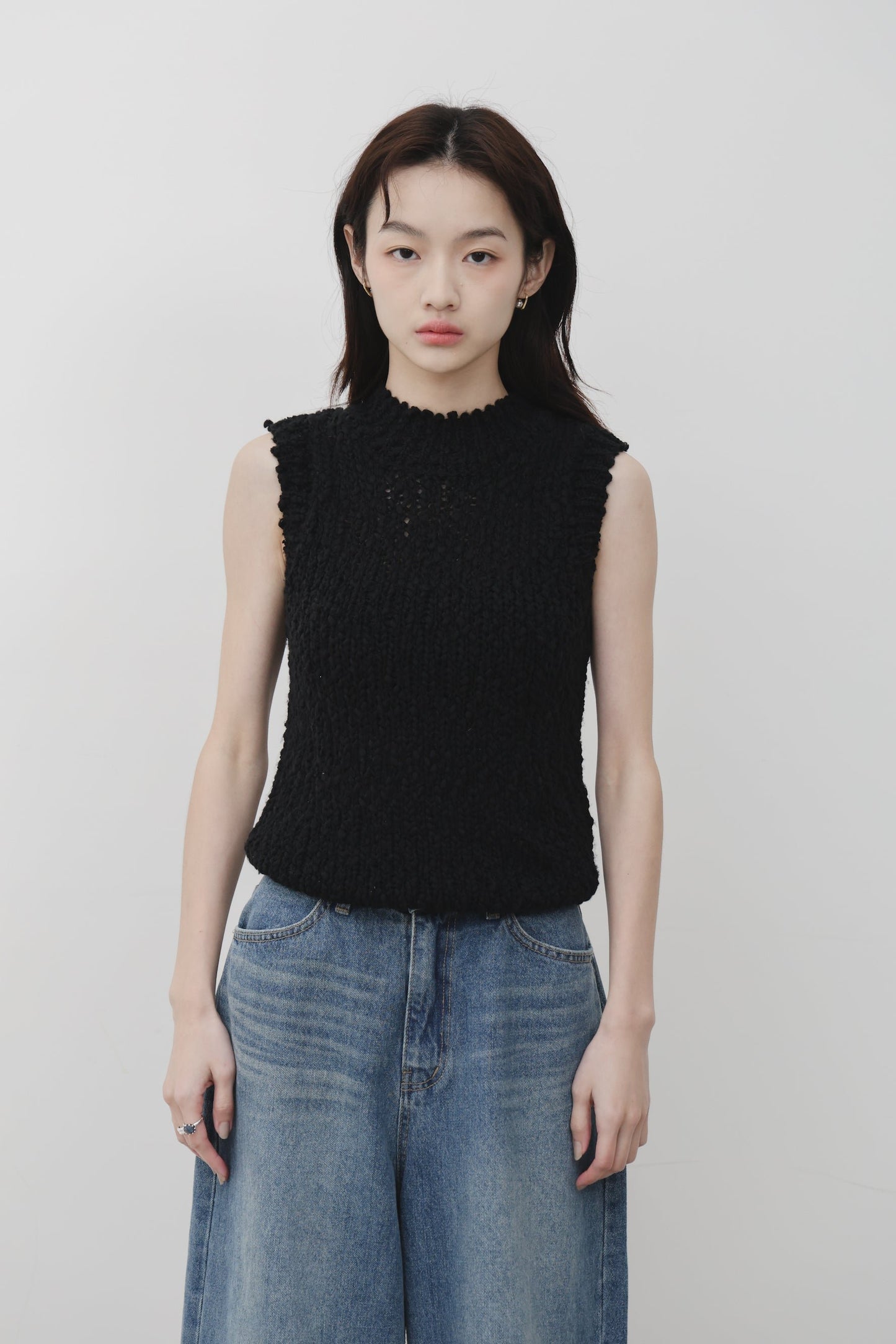 Kazu knit vest