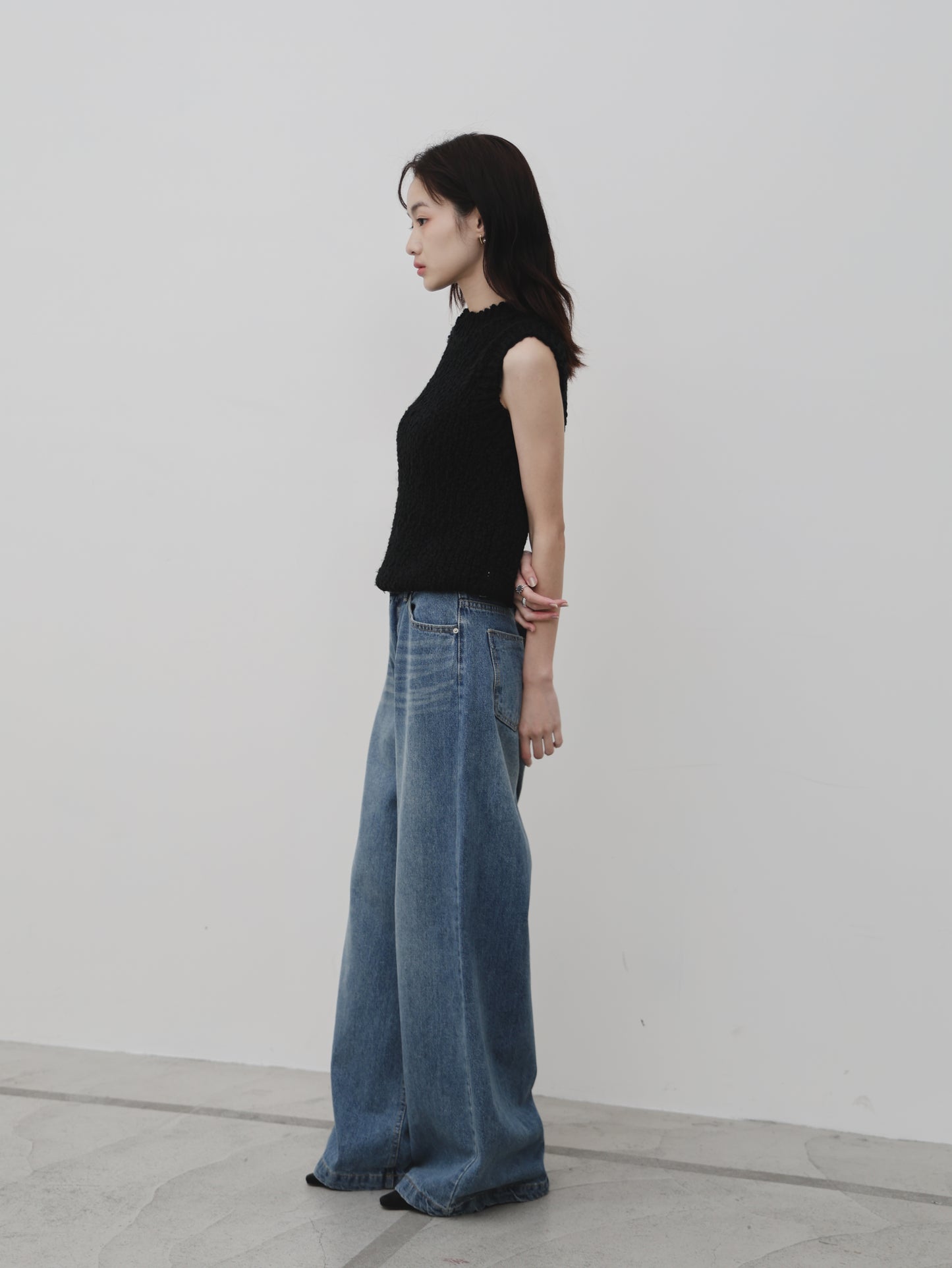 Kazu knit vest