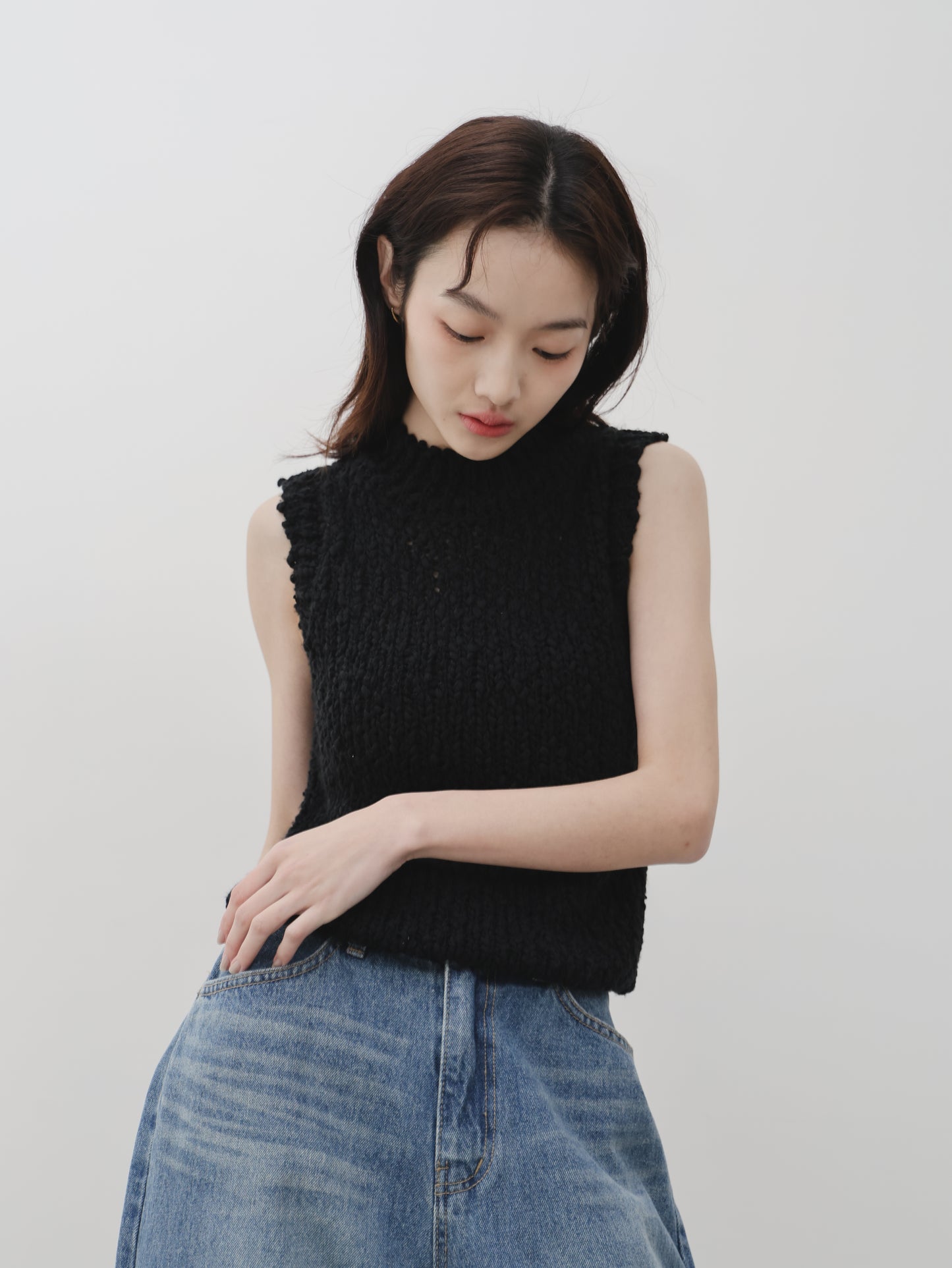 Kazu knit vest