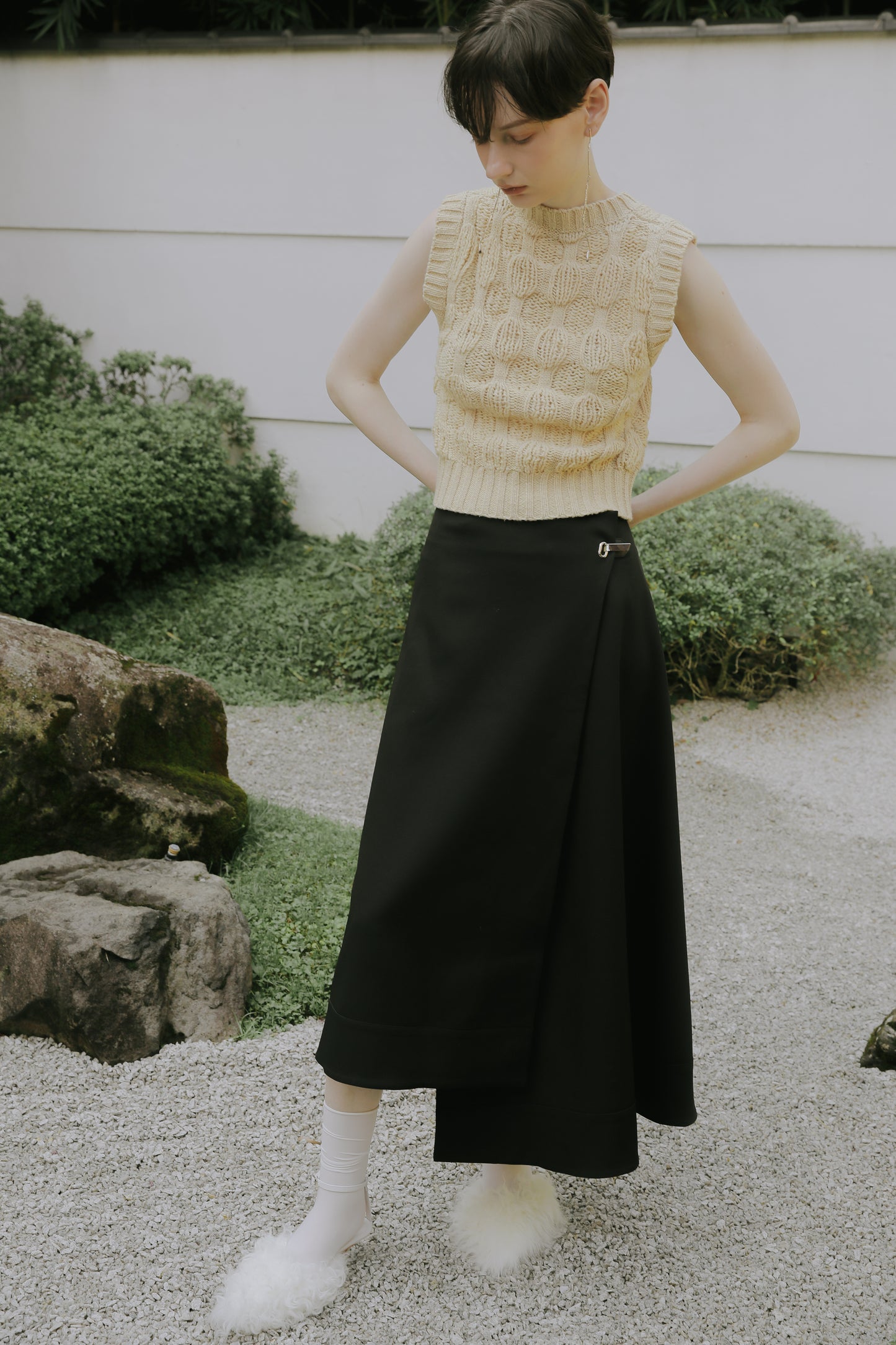 Malmo asymmetric skirt