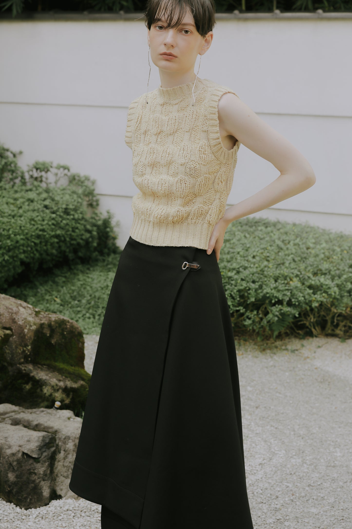Malmo asymmetric skirt