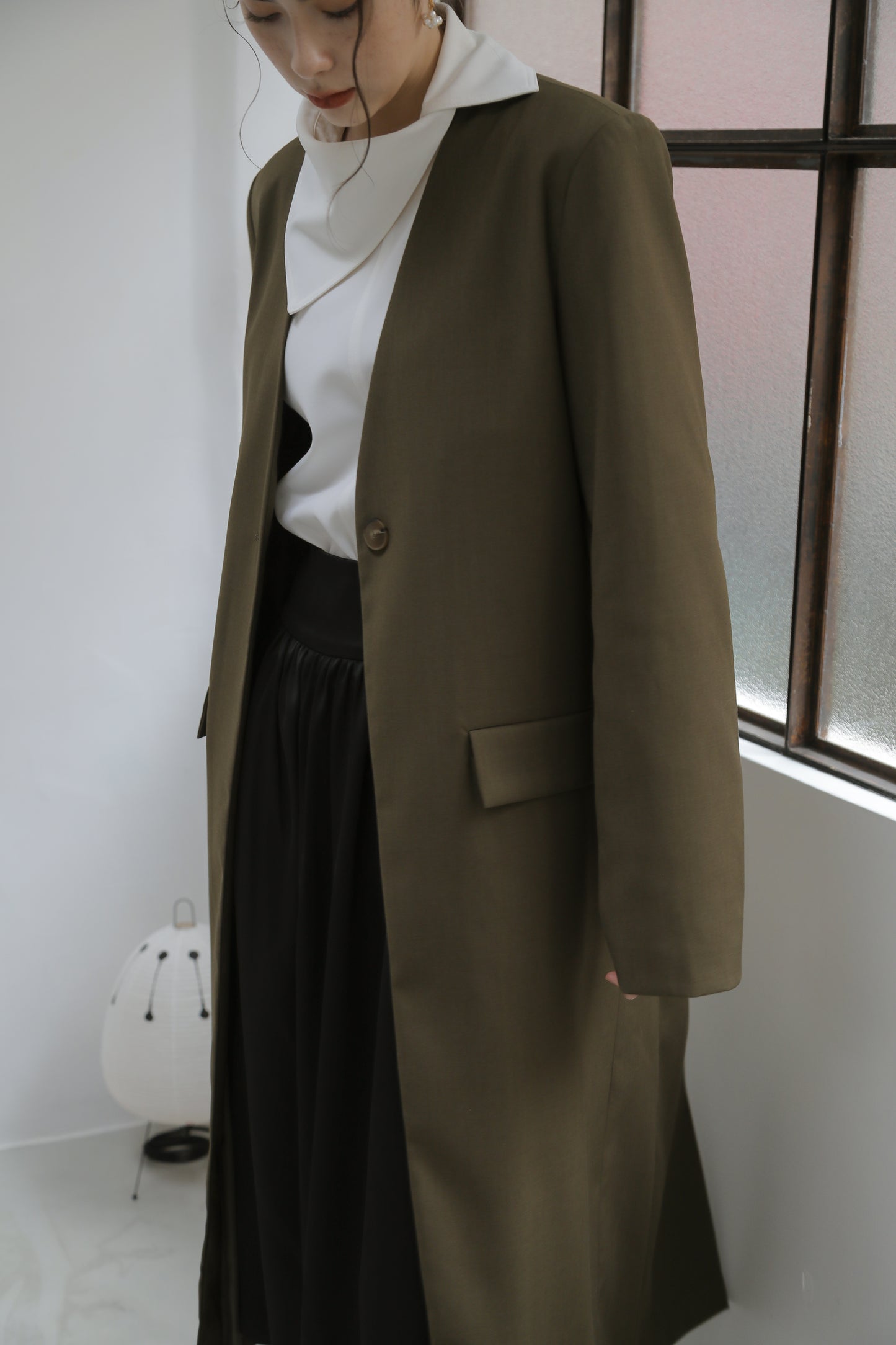 Serge collarless coat