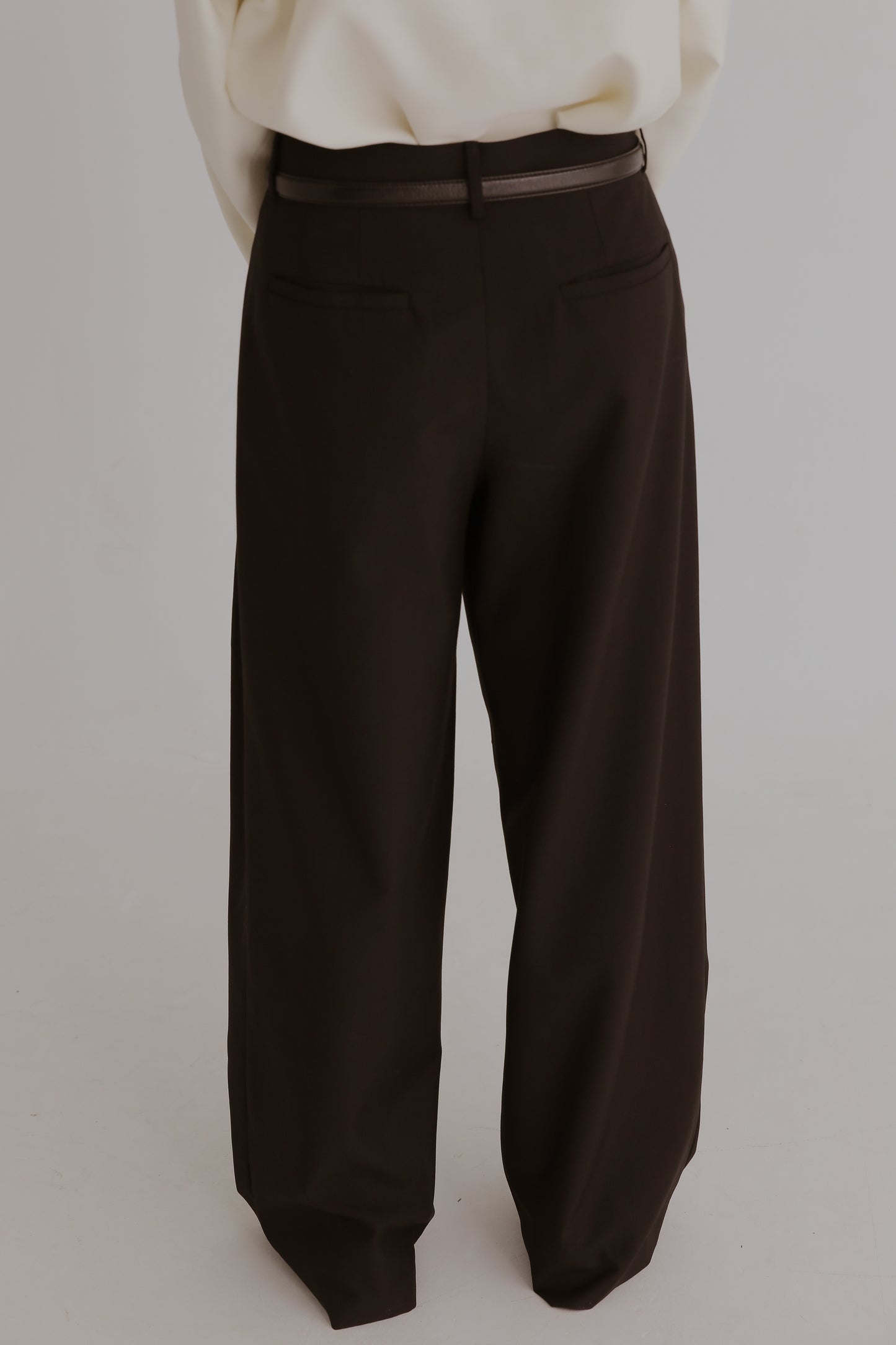Le signature loose fit trousers