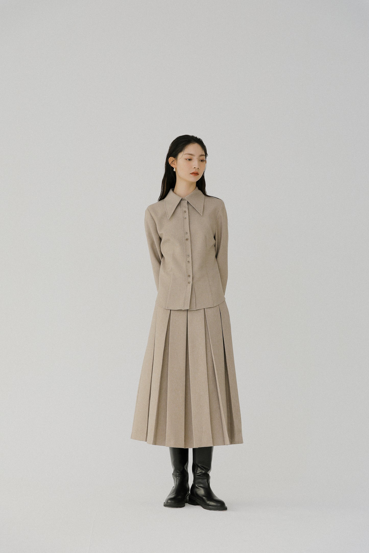 Noma pleat skirt