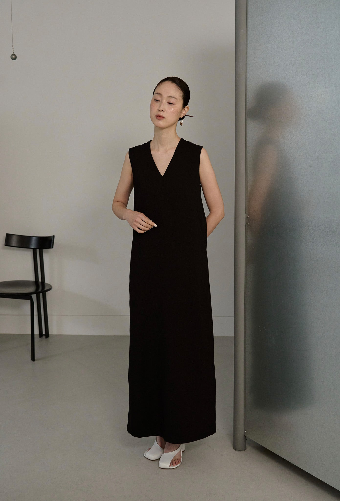 Refy v neck dress
