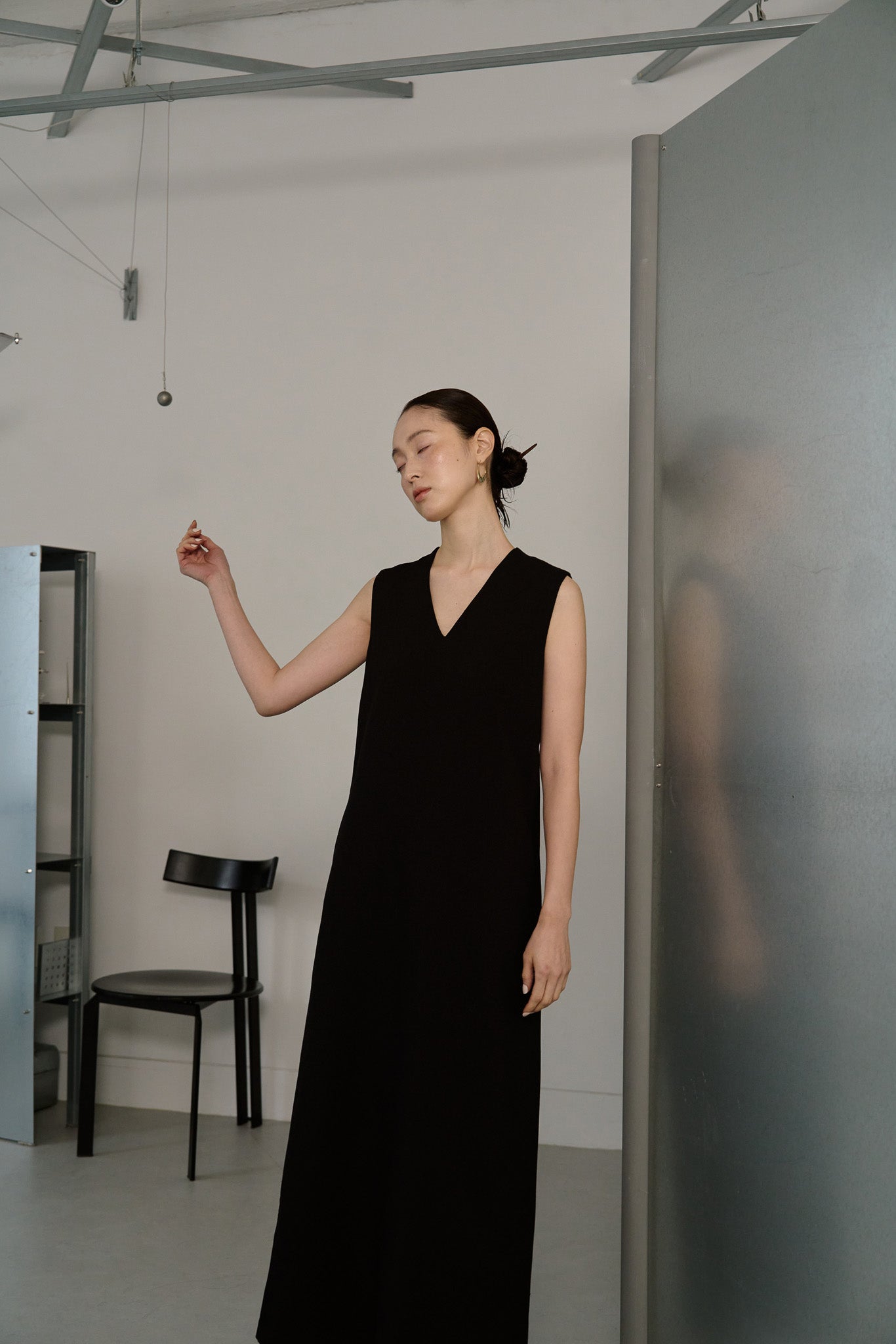 Refy v neck dress