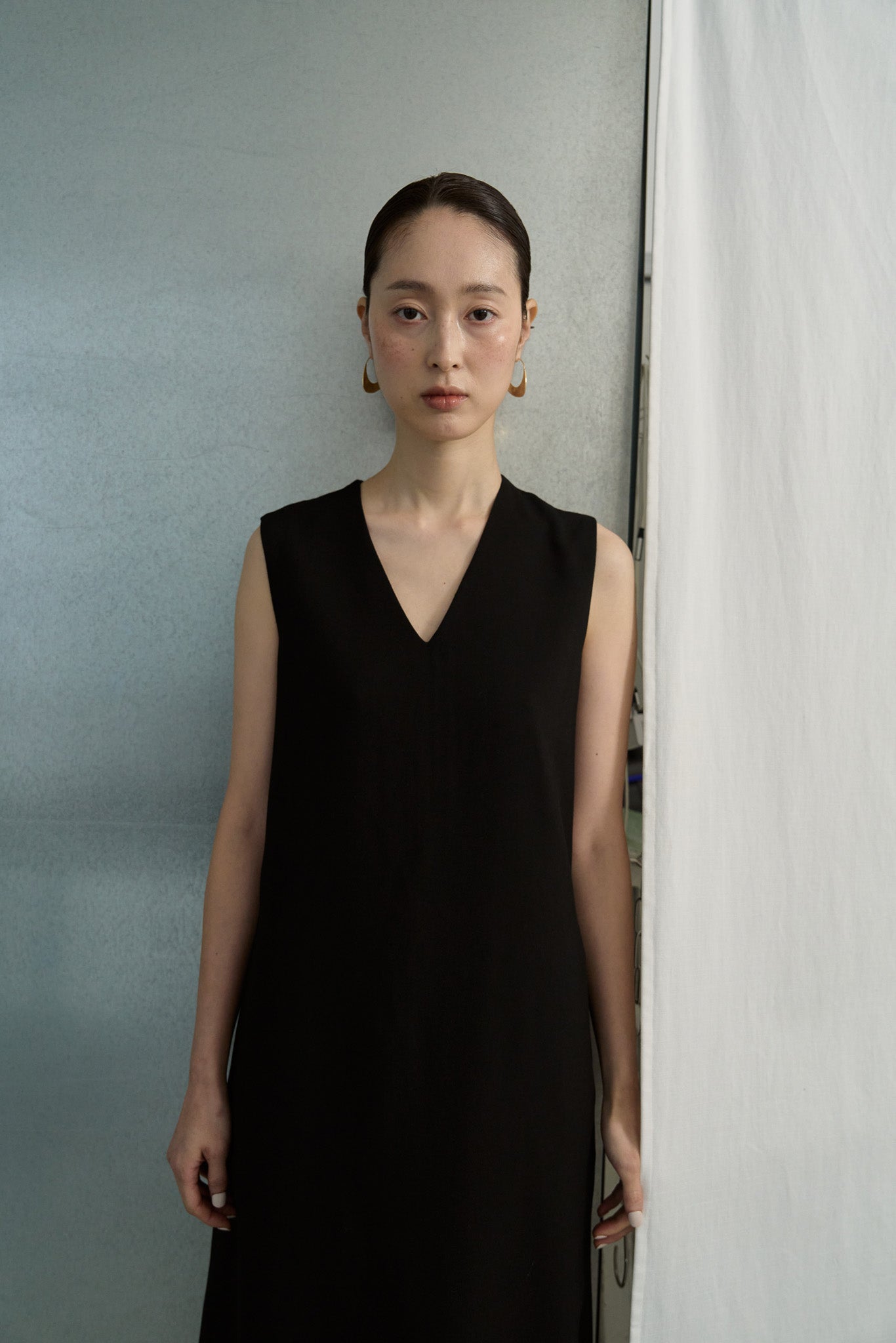 Refy v neck dress
