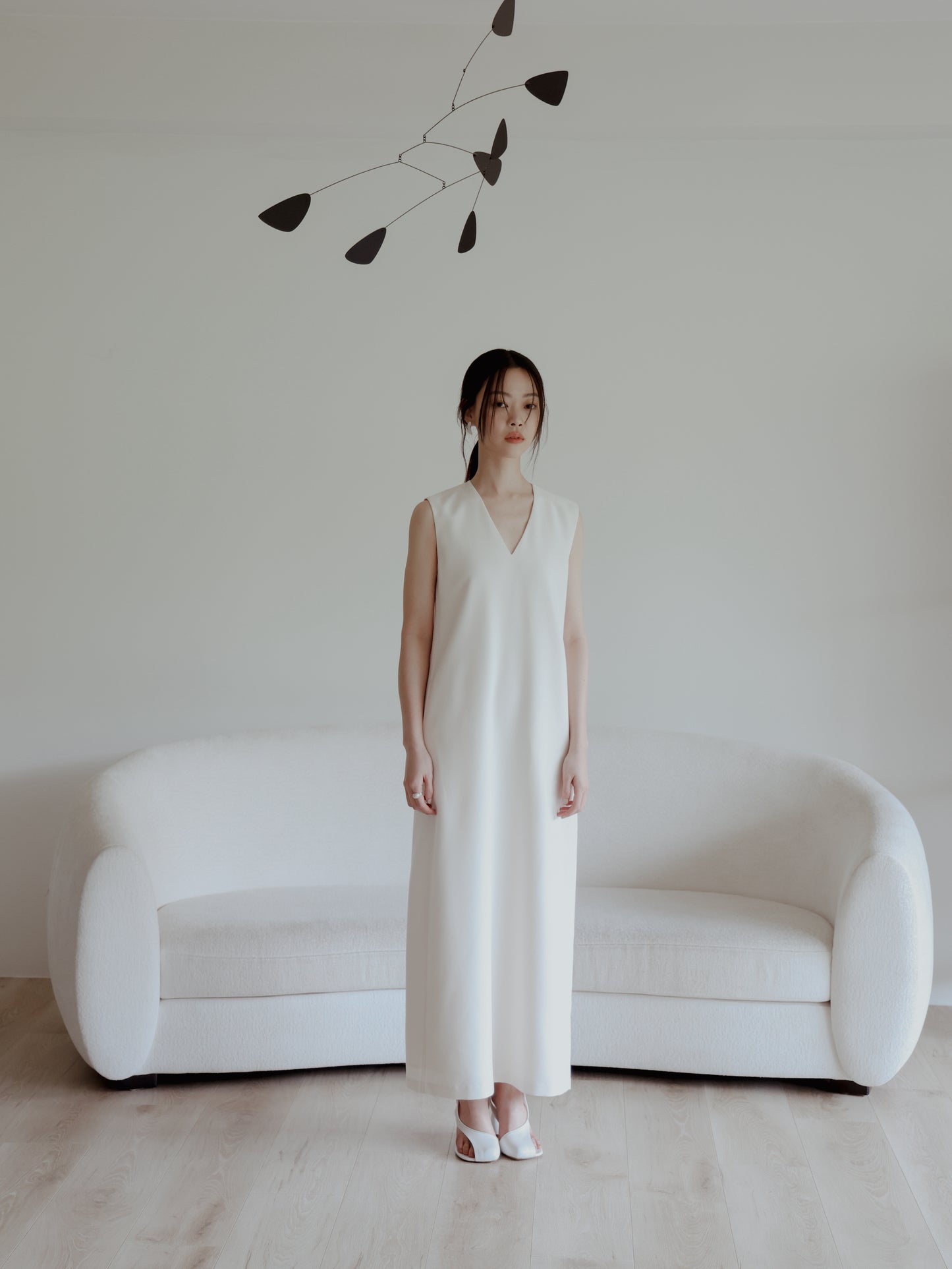 Refy v neck dress