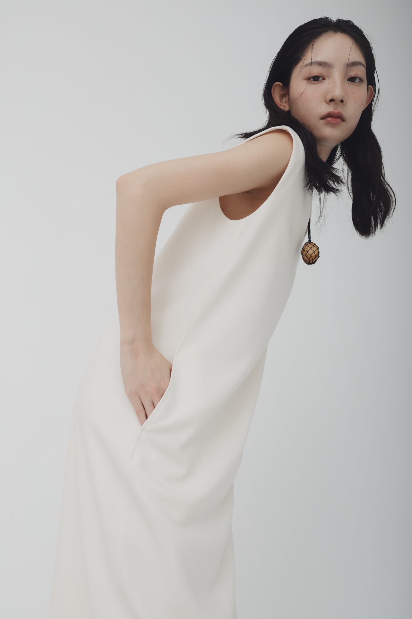 Refy v neck dress
