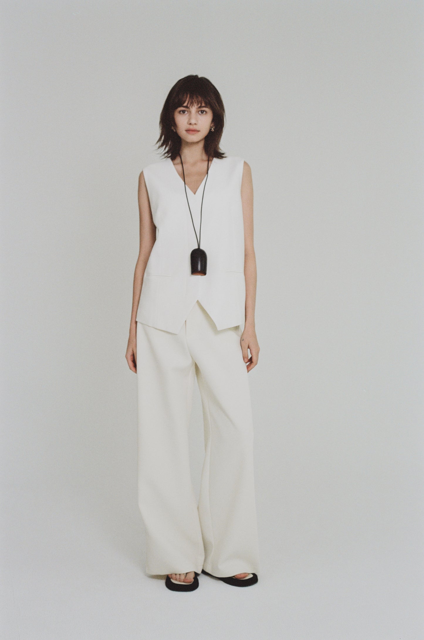 Carmen embroidered trousers