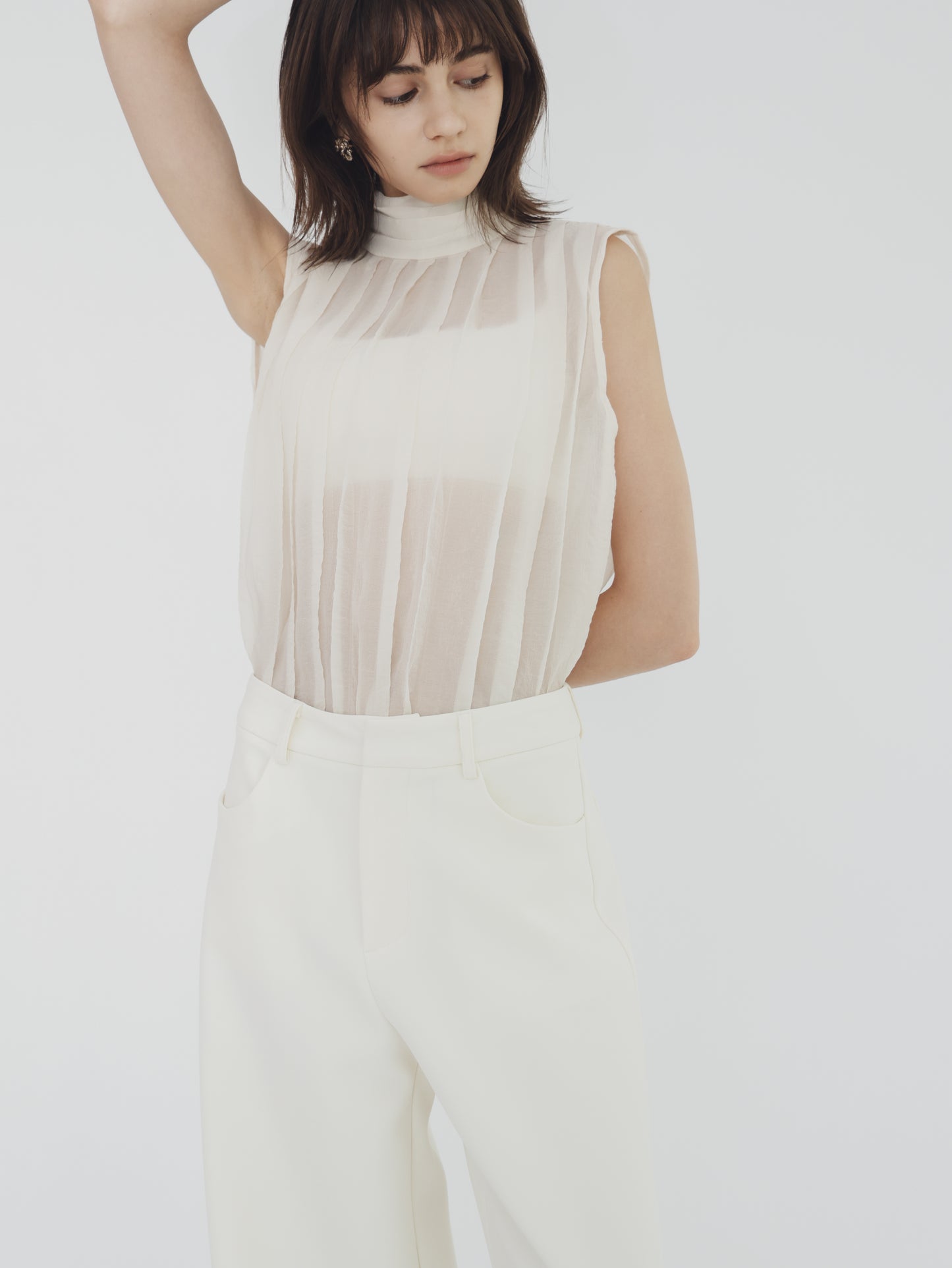 Carmen embroidered trousers