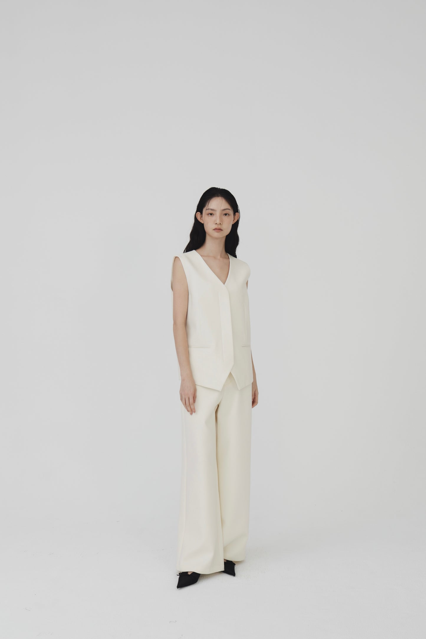 Carmen embroidered trousers
