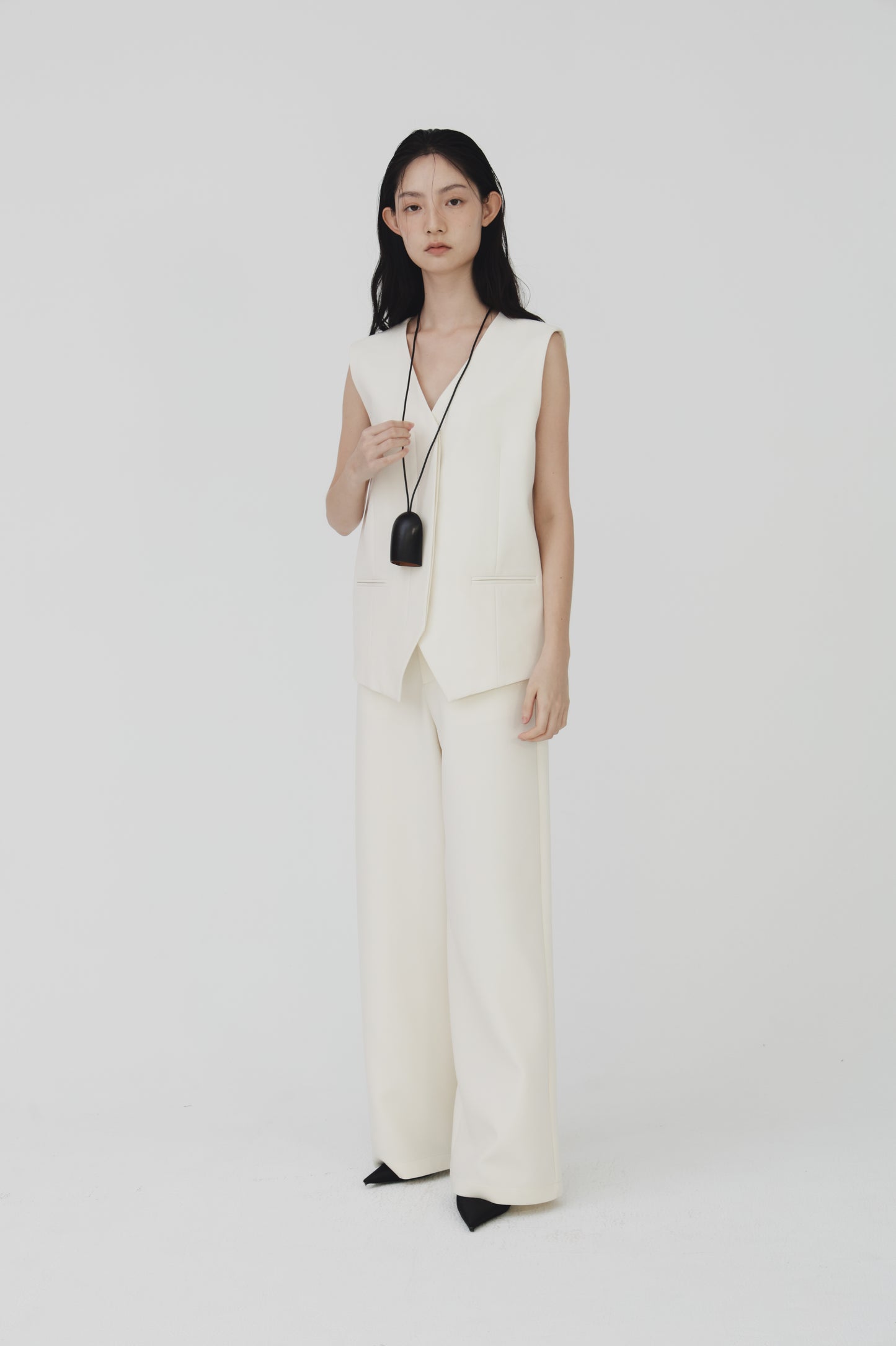 Carmen embroidered trousers
