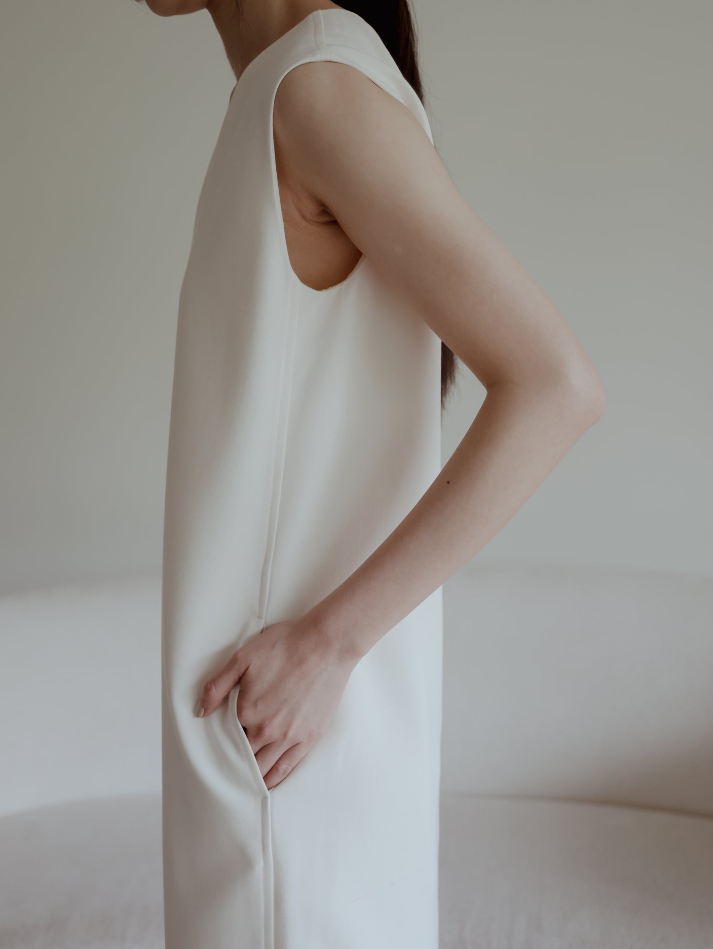 Refy v neck dress