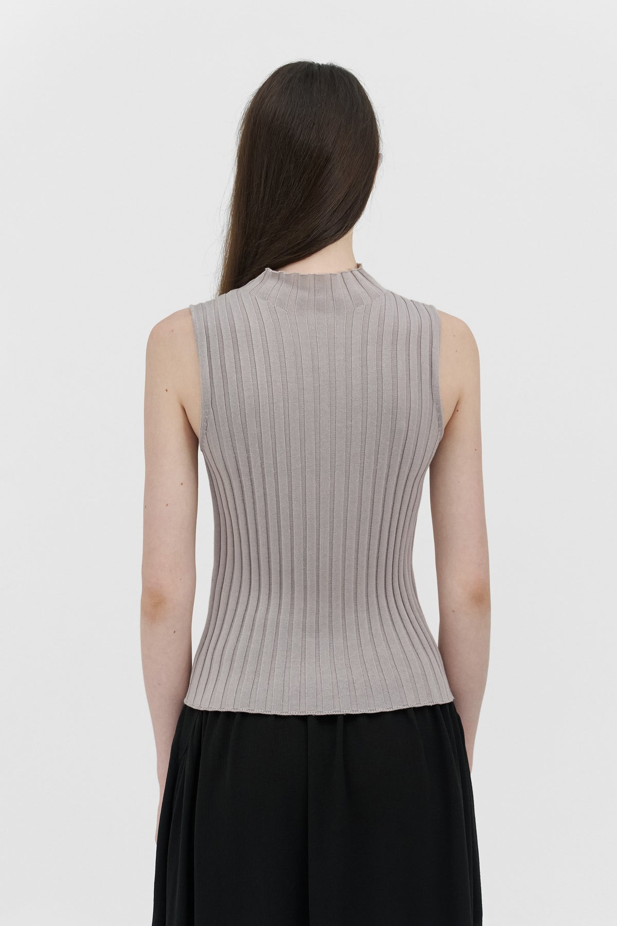 Lerii ribbed tencel top