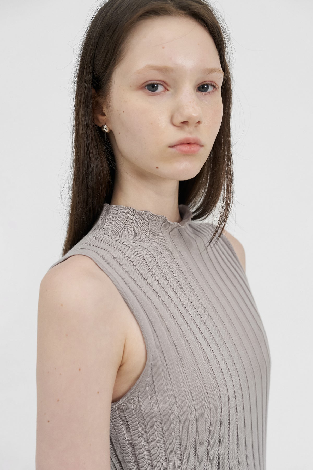 Lerii ribbed tencel top