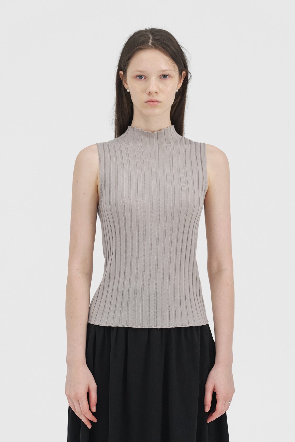 Lerii ribbed tencel top