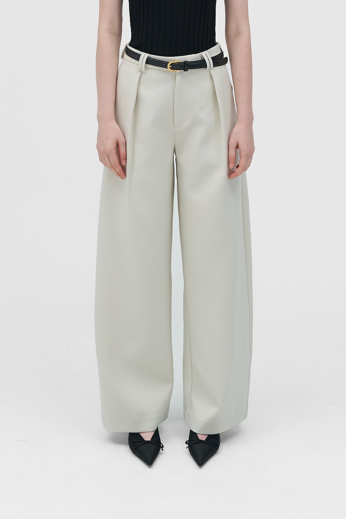 Aure barrel trousers