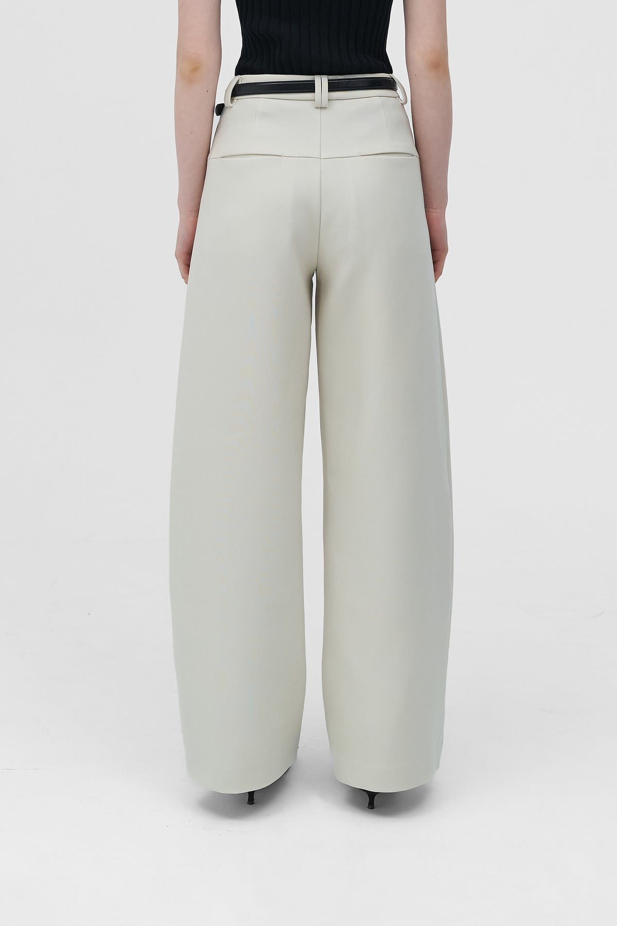 Aure barrel trousers