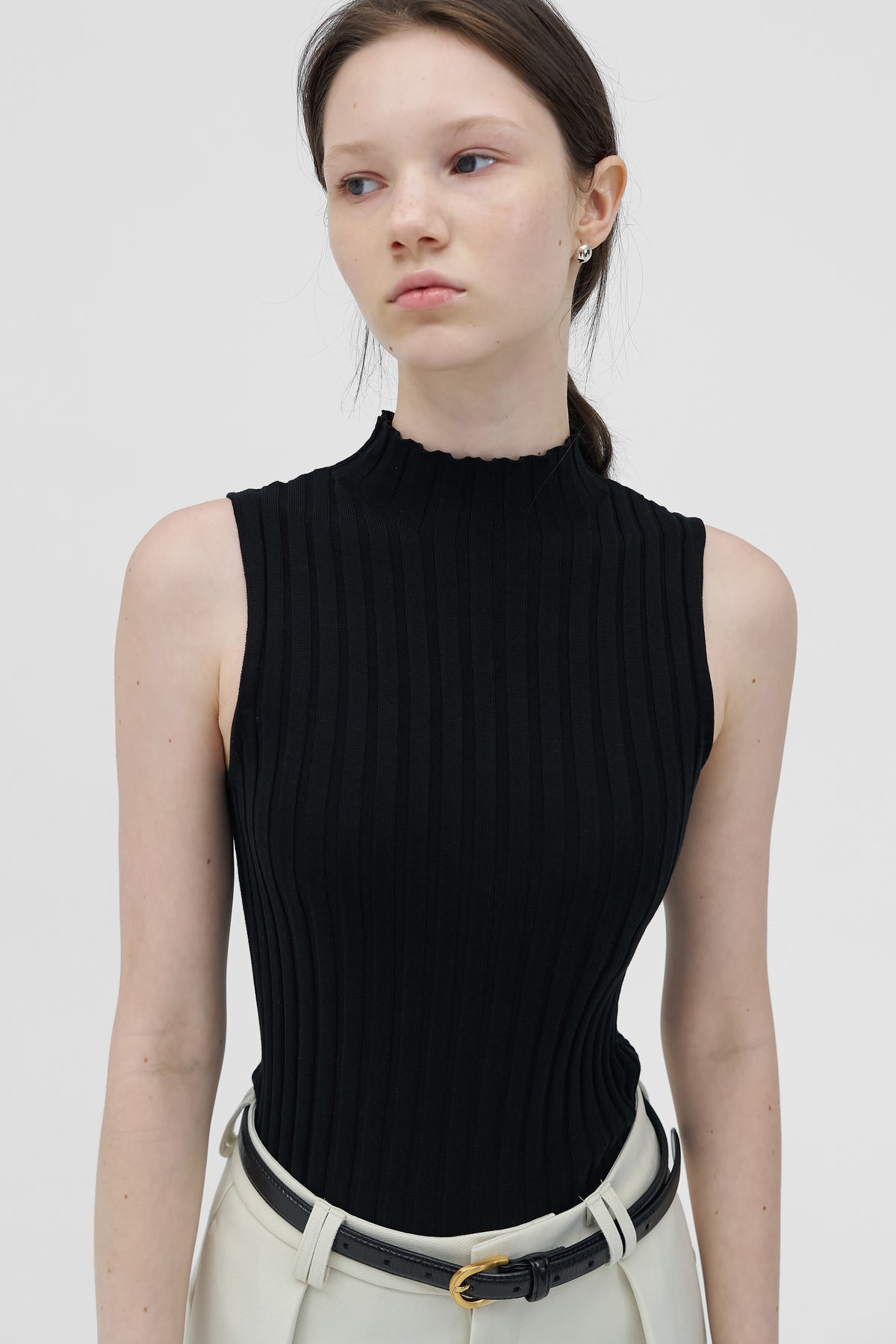 Lerii ribbed tencel top