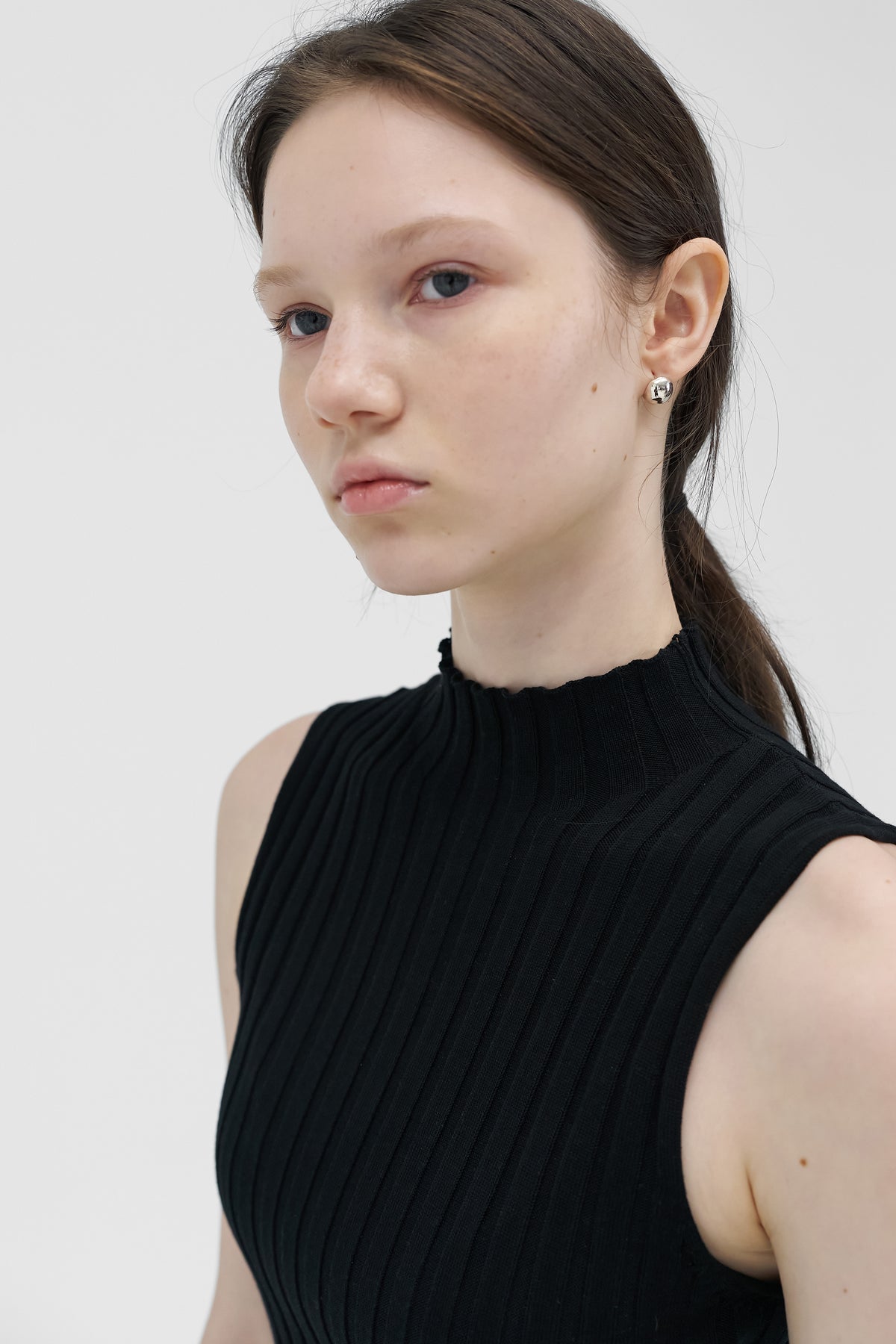 Lerii ribbed tencel top