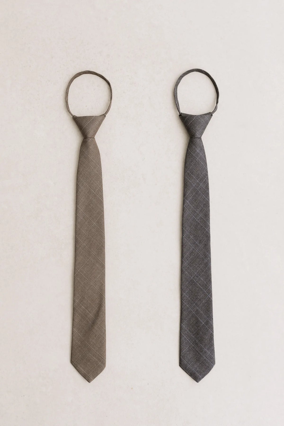 Adjustable tie