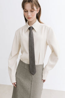 Adjustable tie