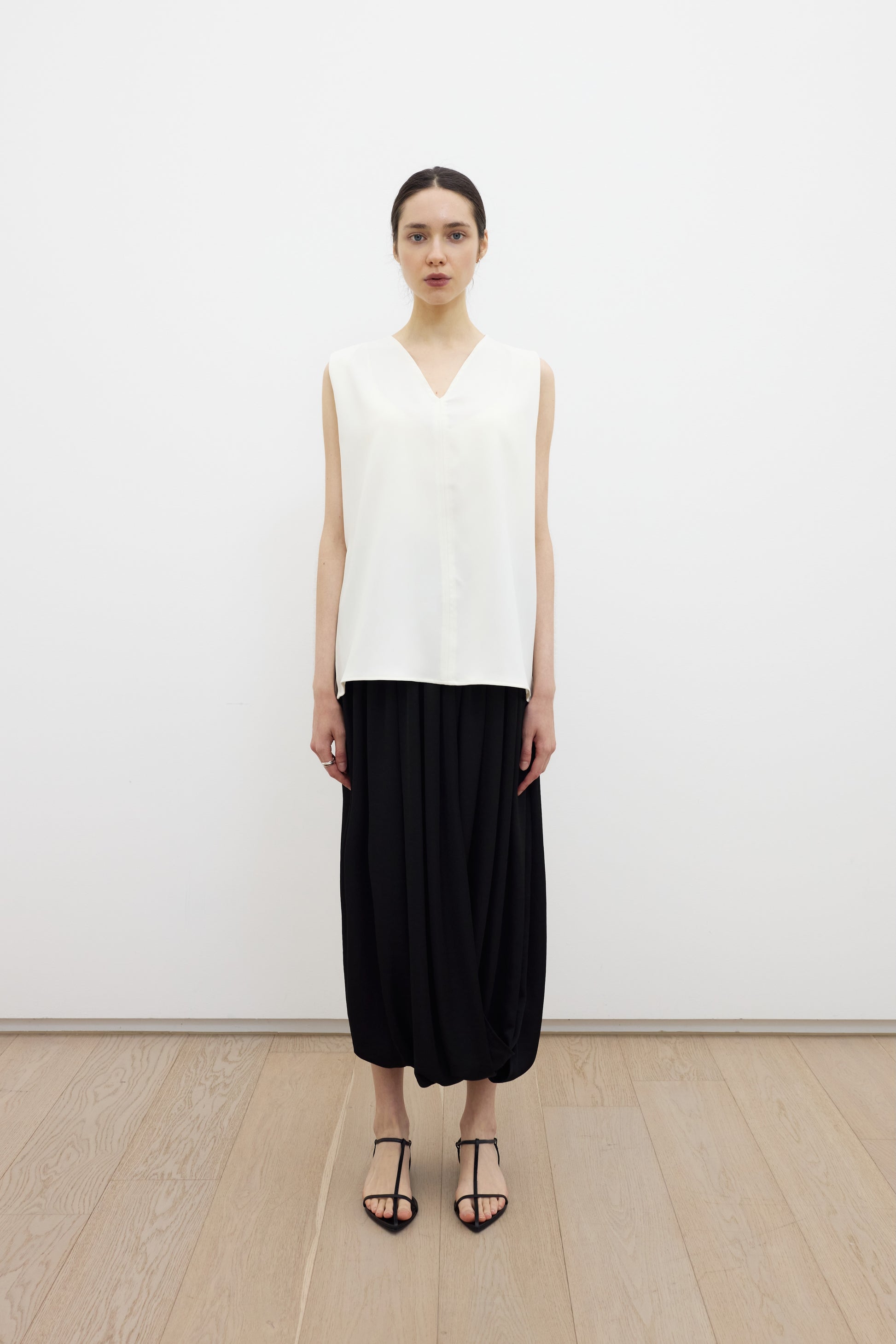 Shell V neck top