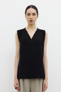 Shell V neck top