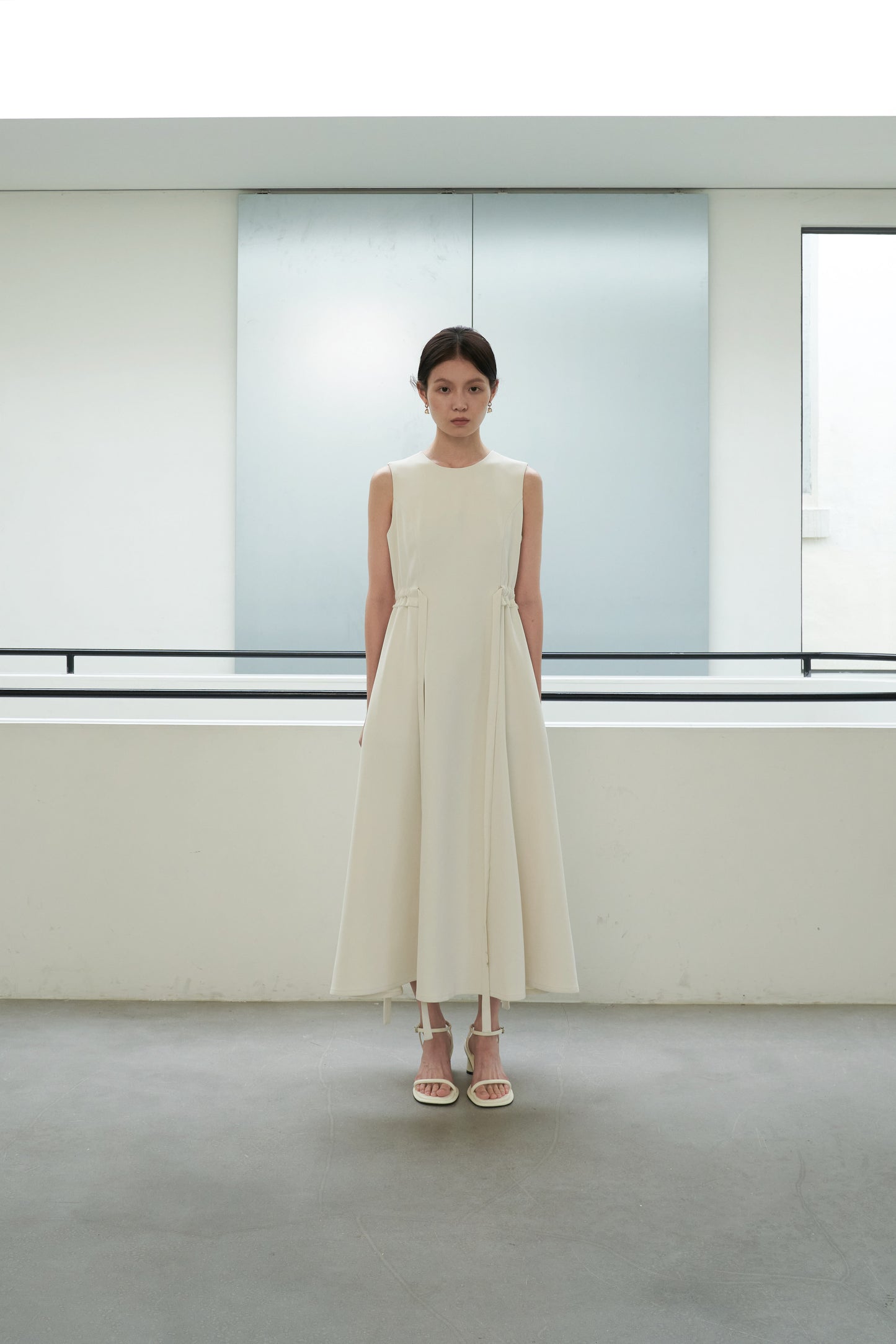 Andrea 吊帶連身裙