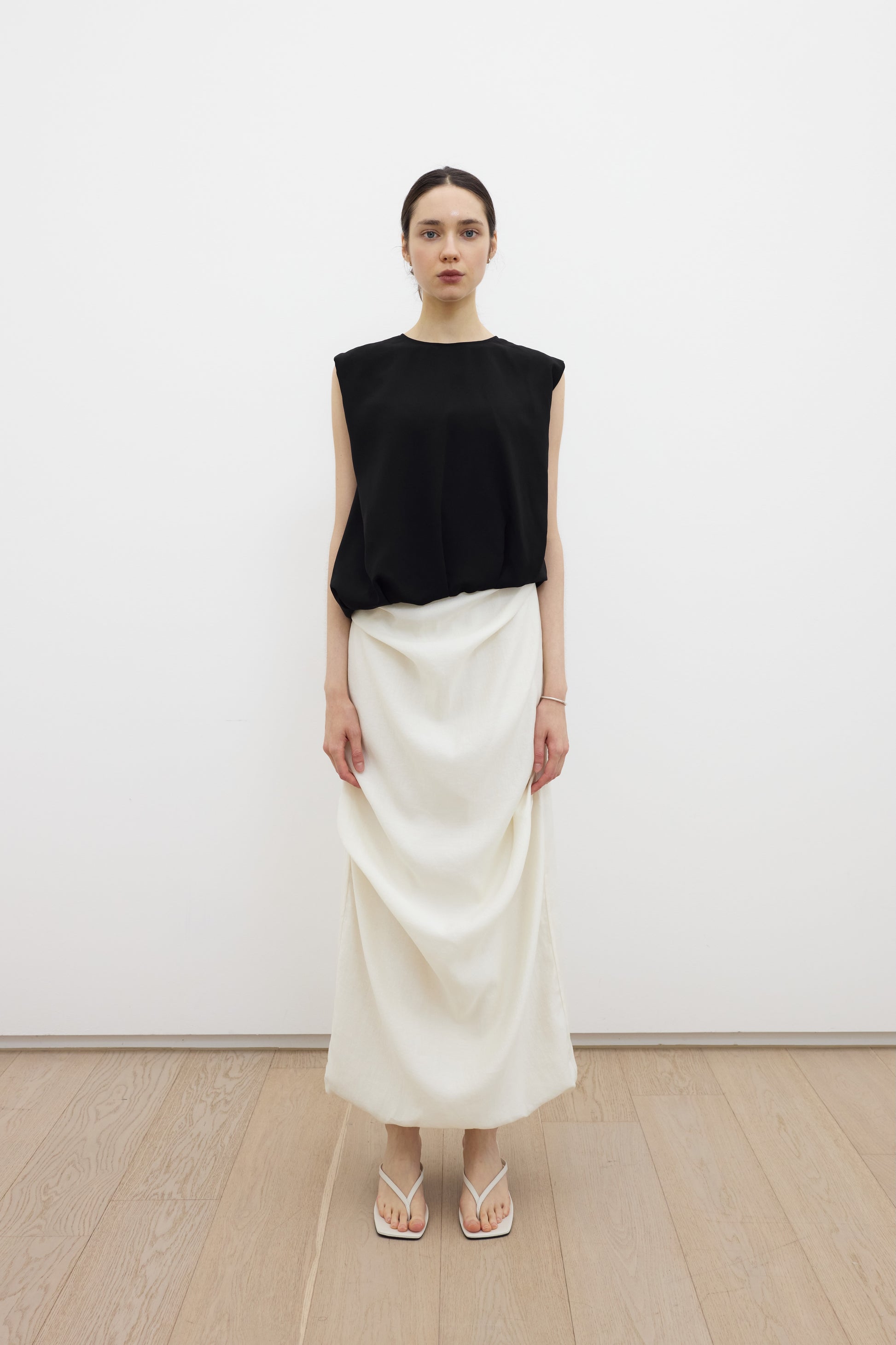 Meghan twist blouse