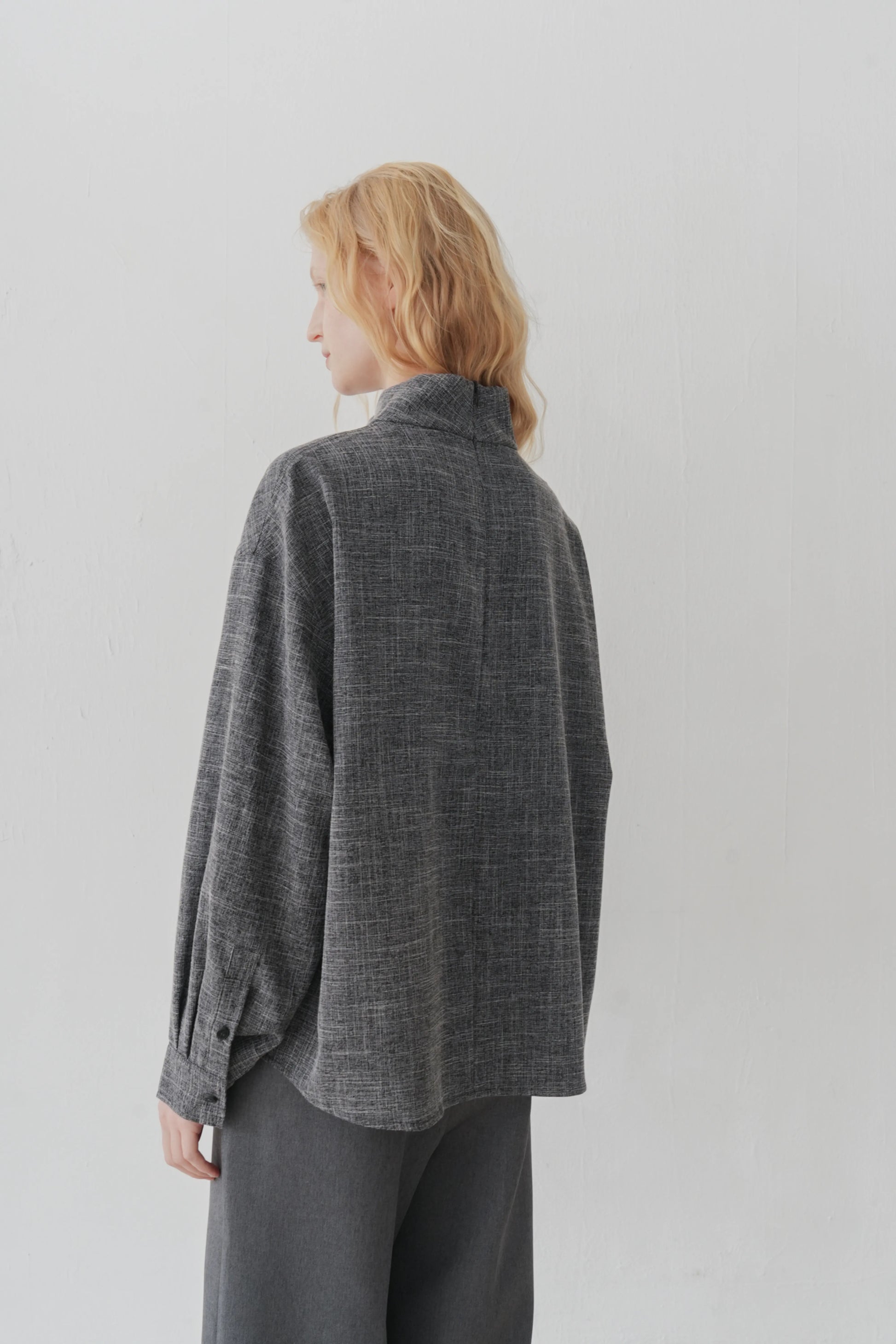 Namos High neck top charcoal