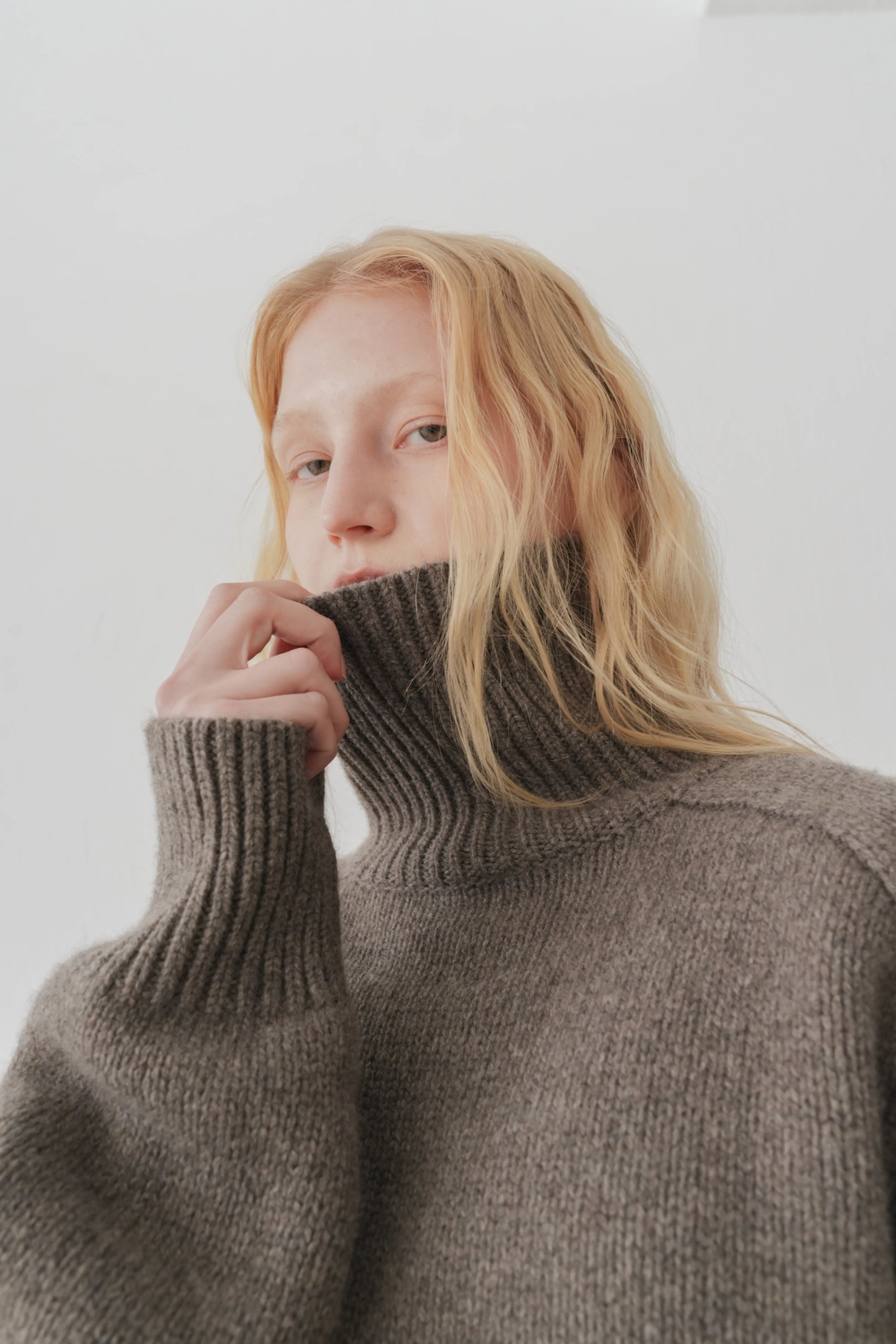 Klim High neck jumper brown