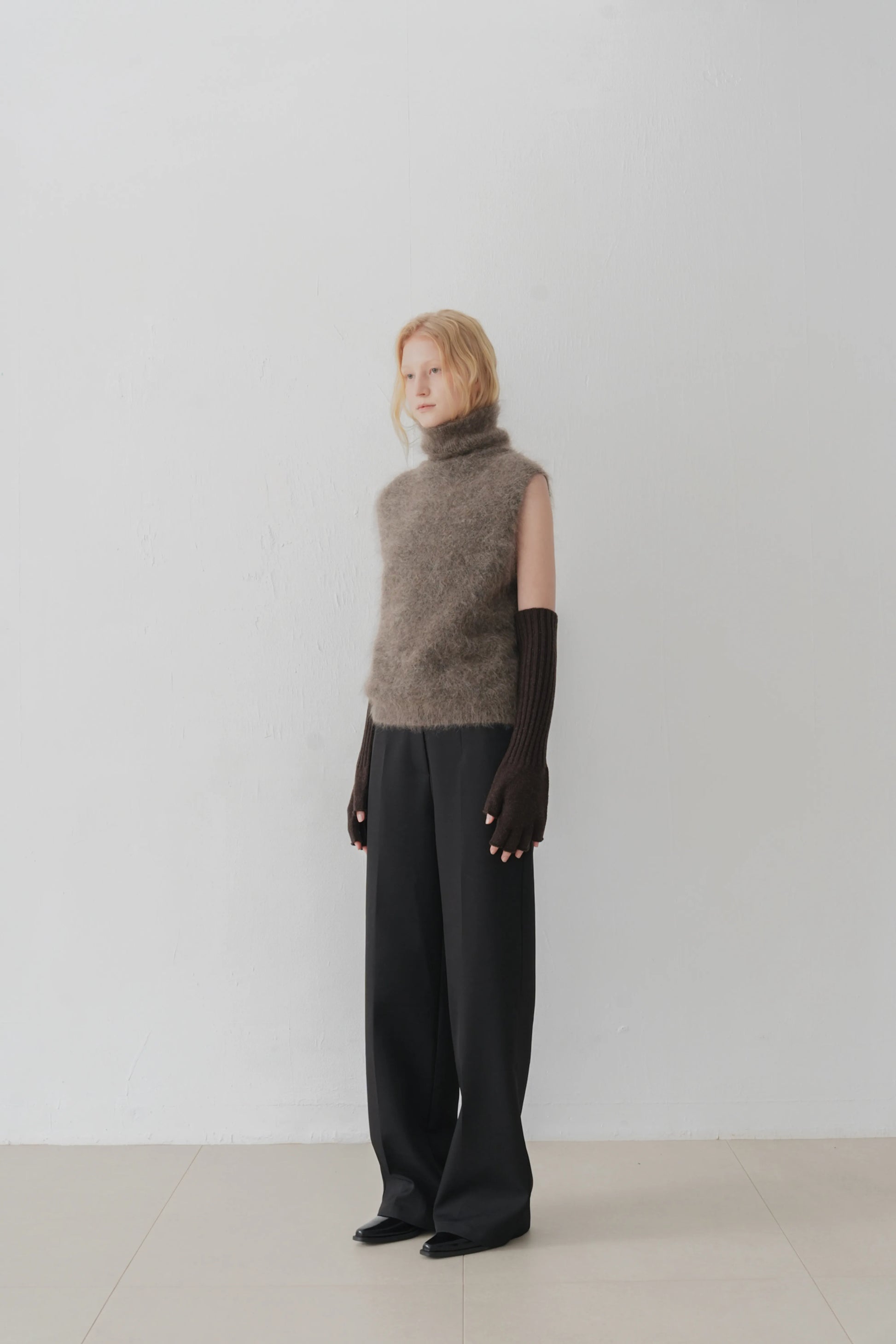 Sarek Mohair vest brown