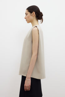 Shell V neck top