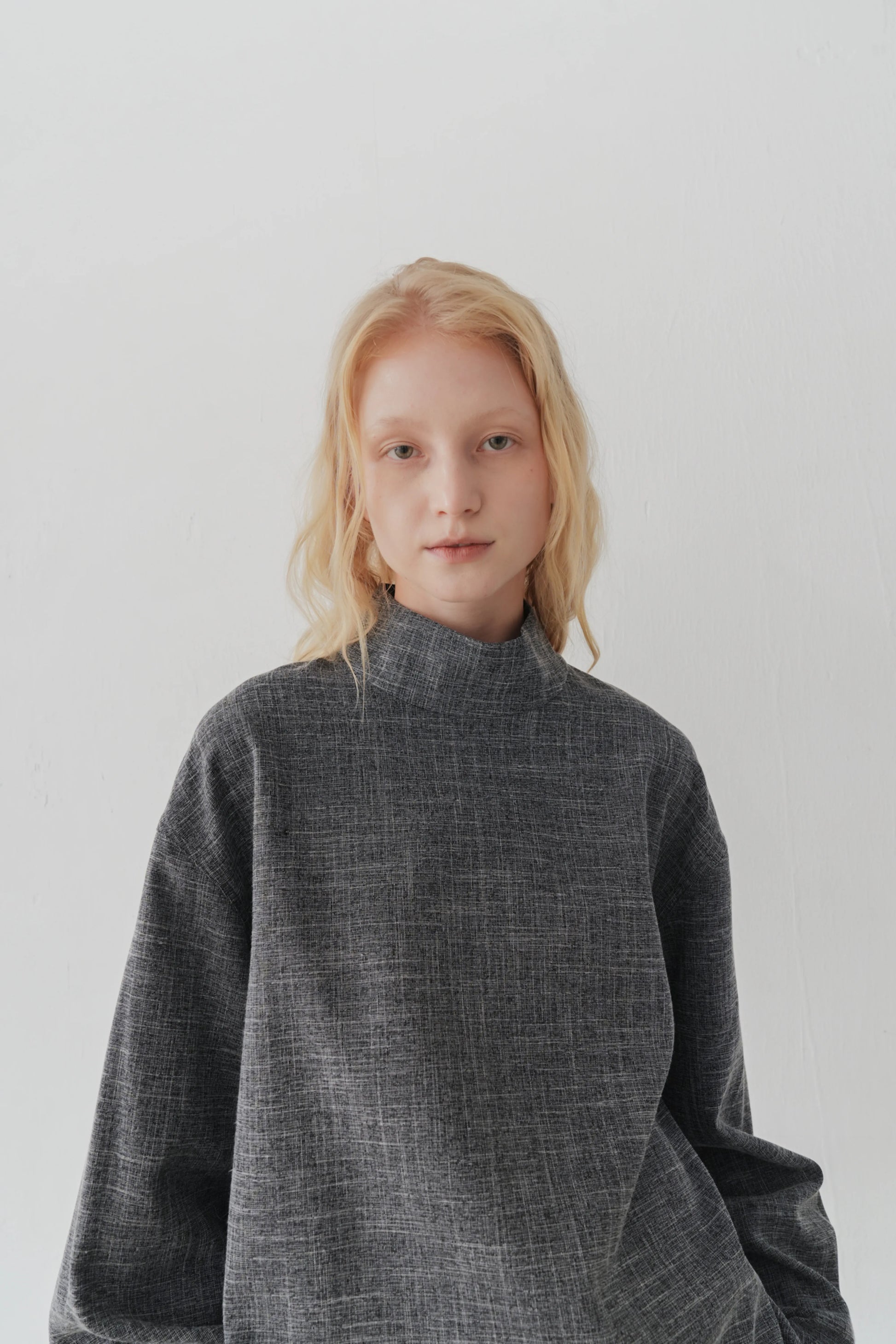 Namos High neck top charcoal