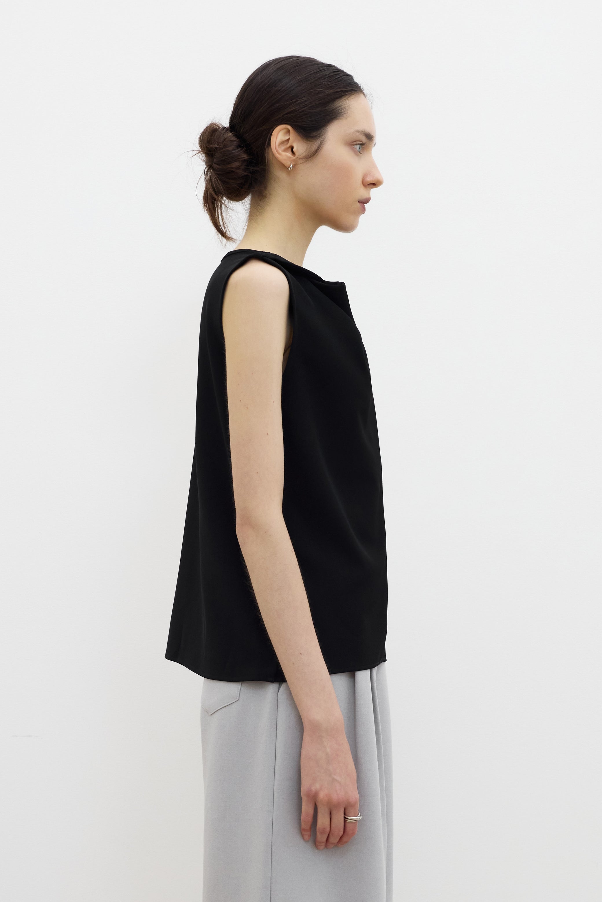 Boro asymmetric top