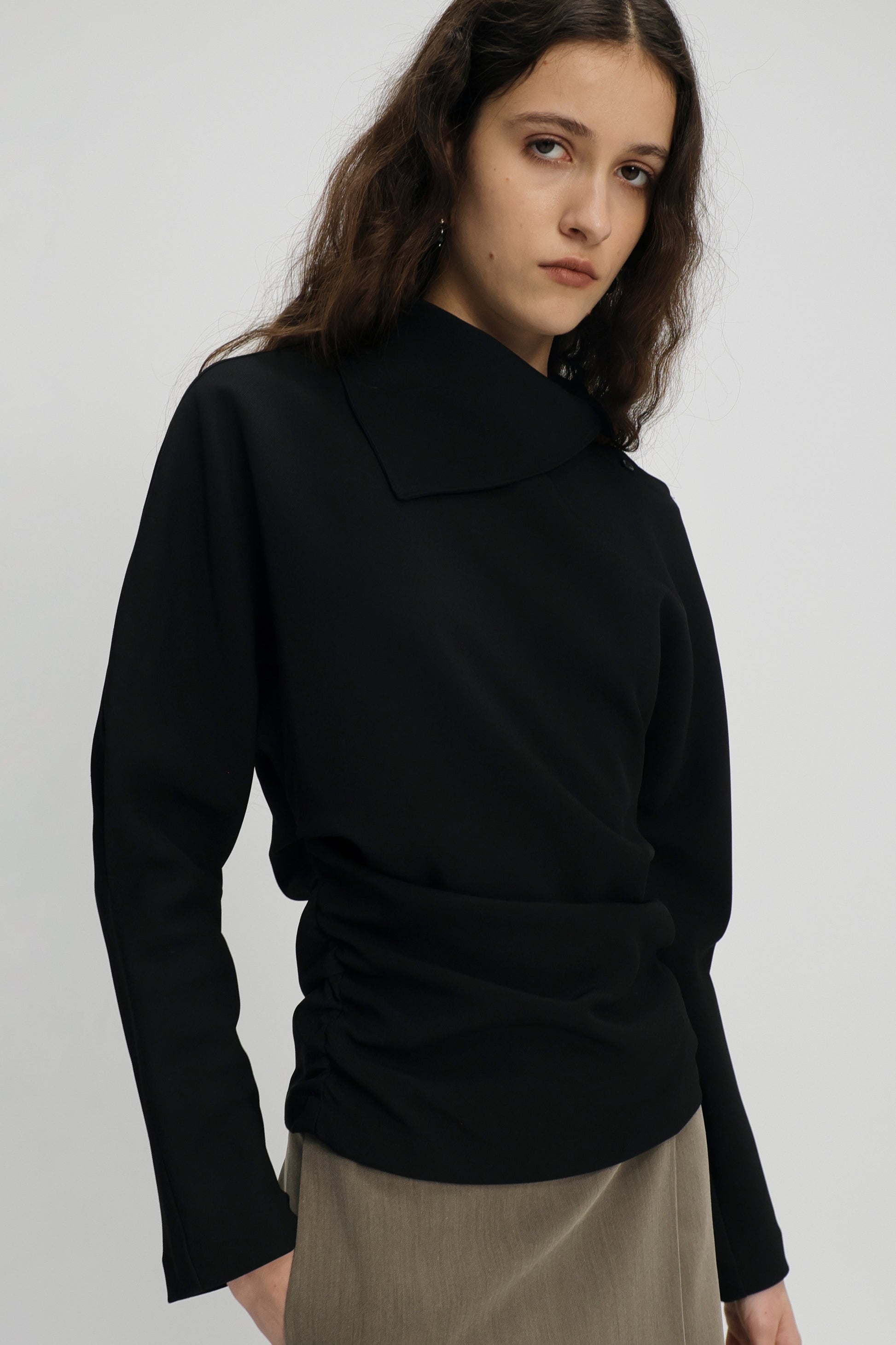 Elvin collar top black