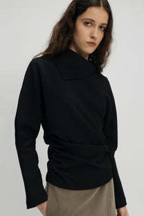 Elvin collar top black