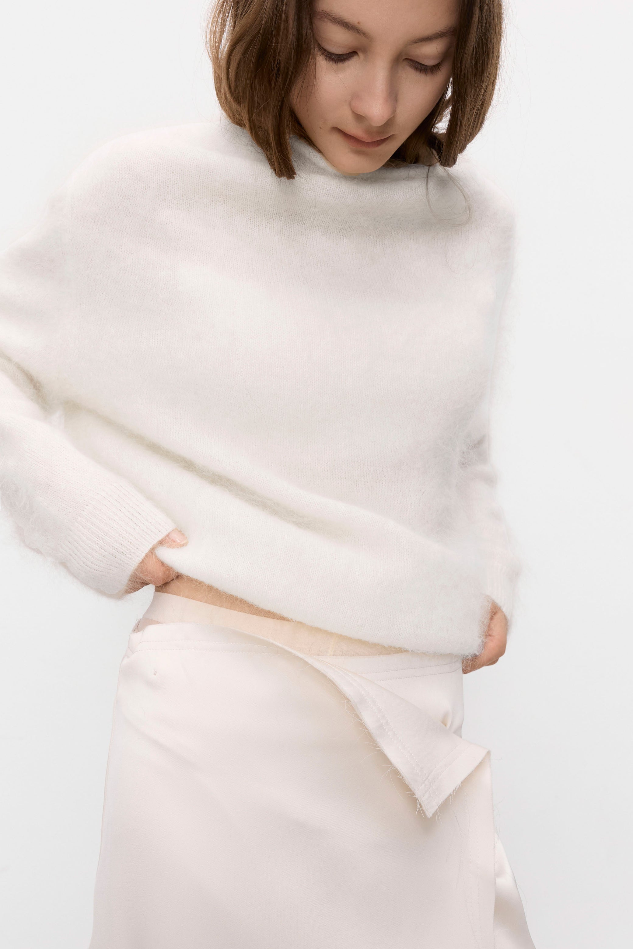 Maison mohair knit white
