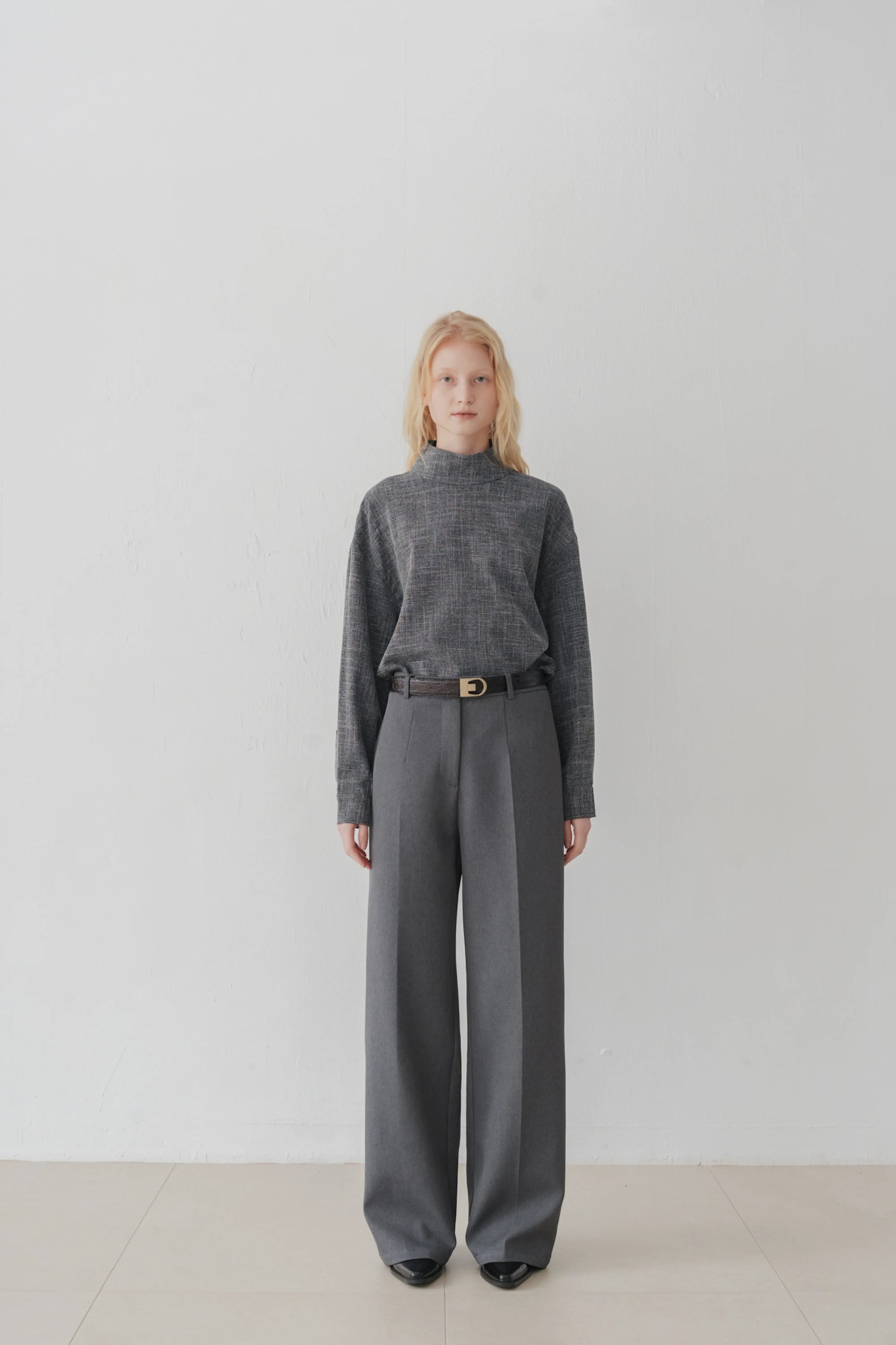 Namos High neck top charcoal