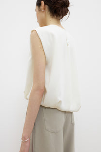 Meghan twist blouse