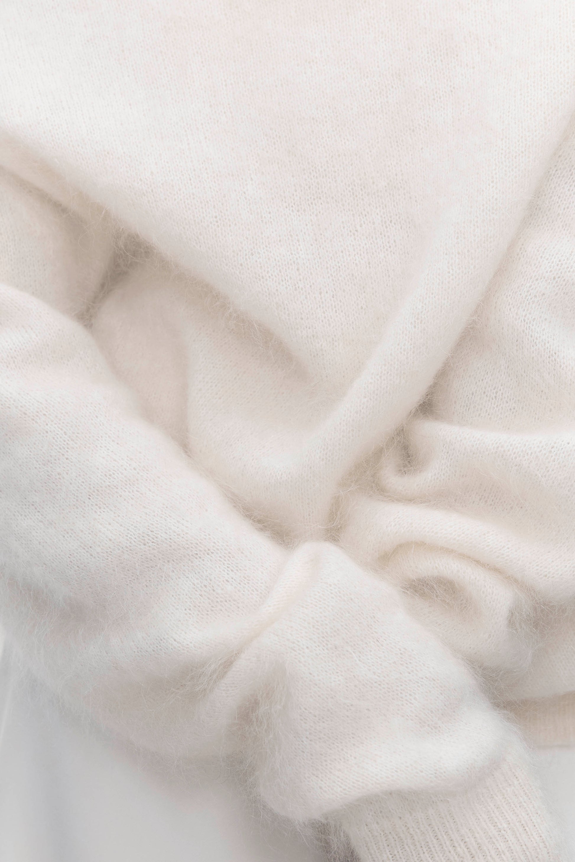 Maison mohair knit white