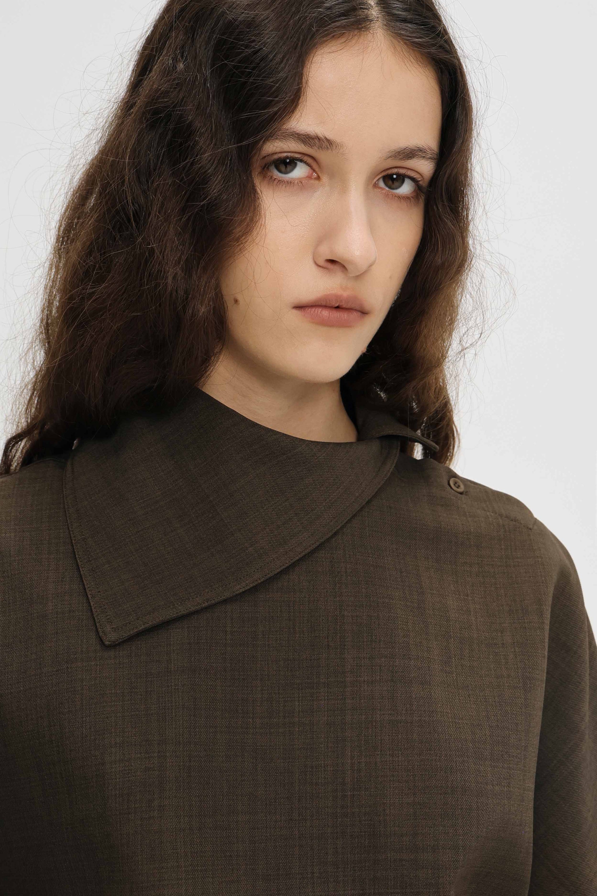 Elvin collar top brown