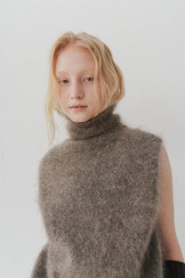 Sarek Mohair vest brown