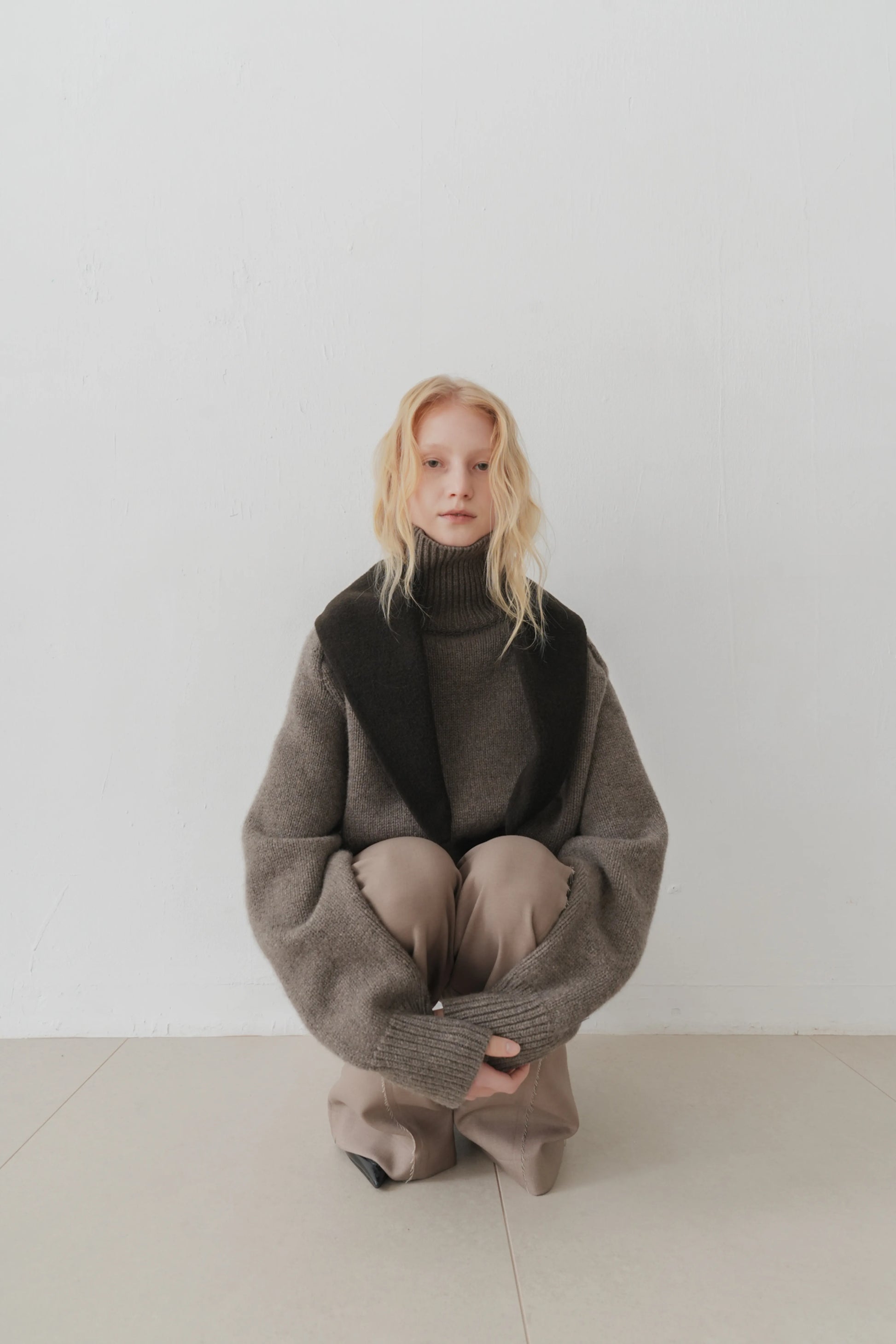 Klim High neck jumper brown