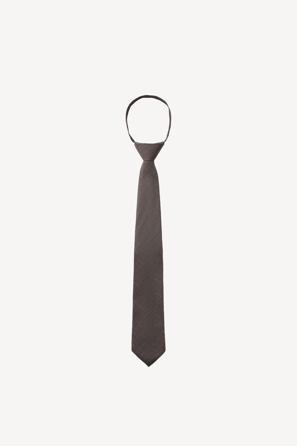 Adjustable tie