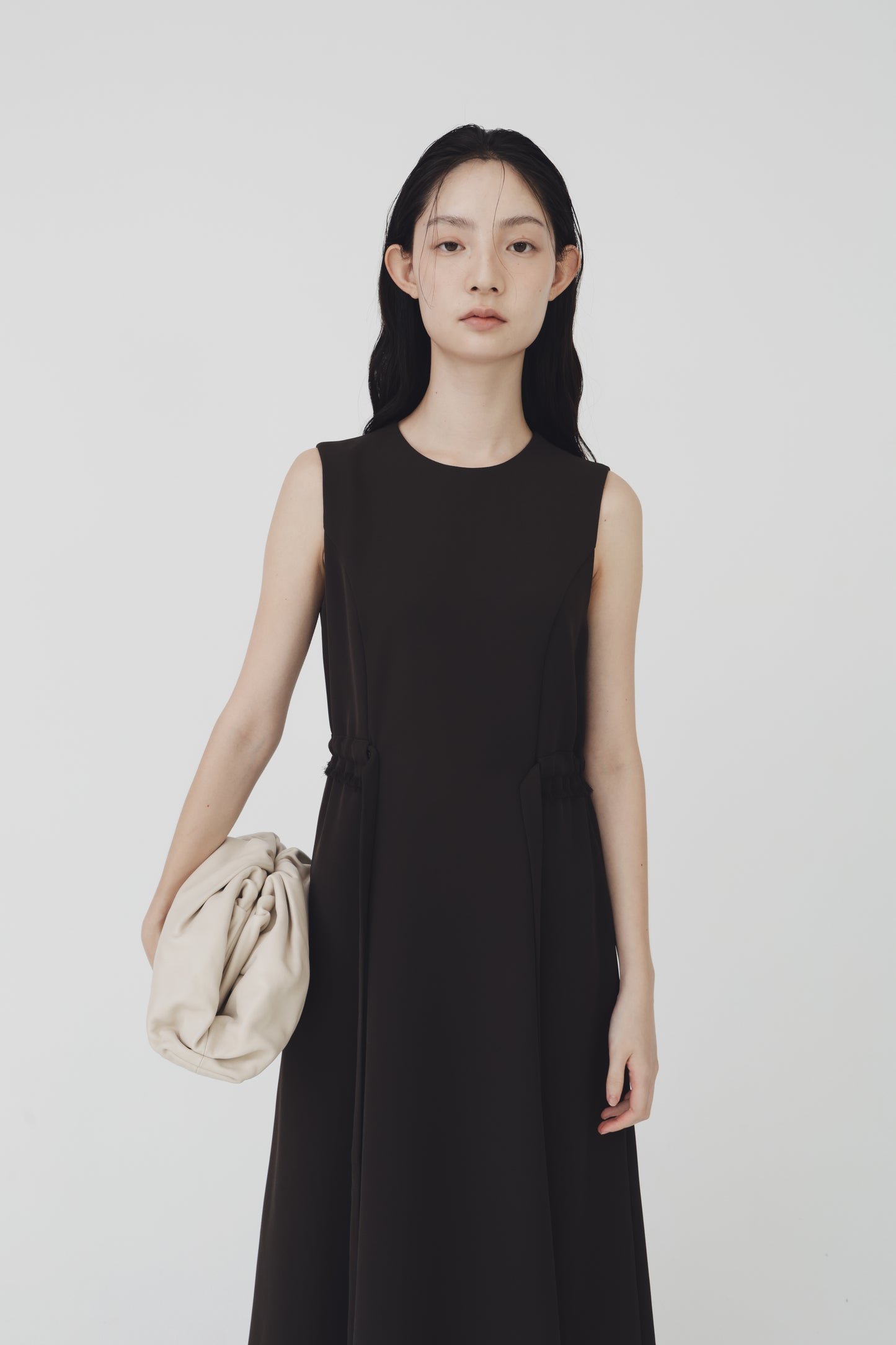Andrea 吊帶連身裙