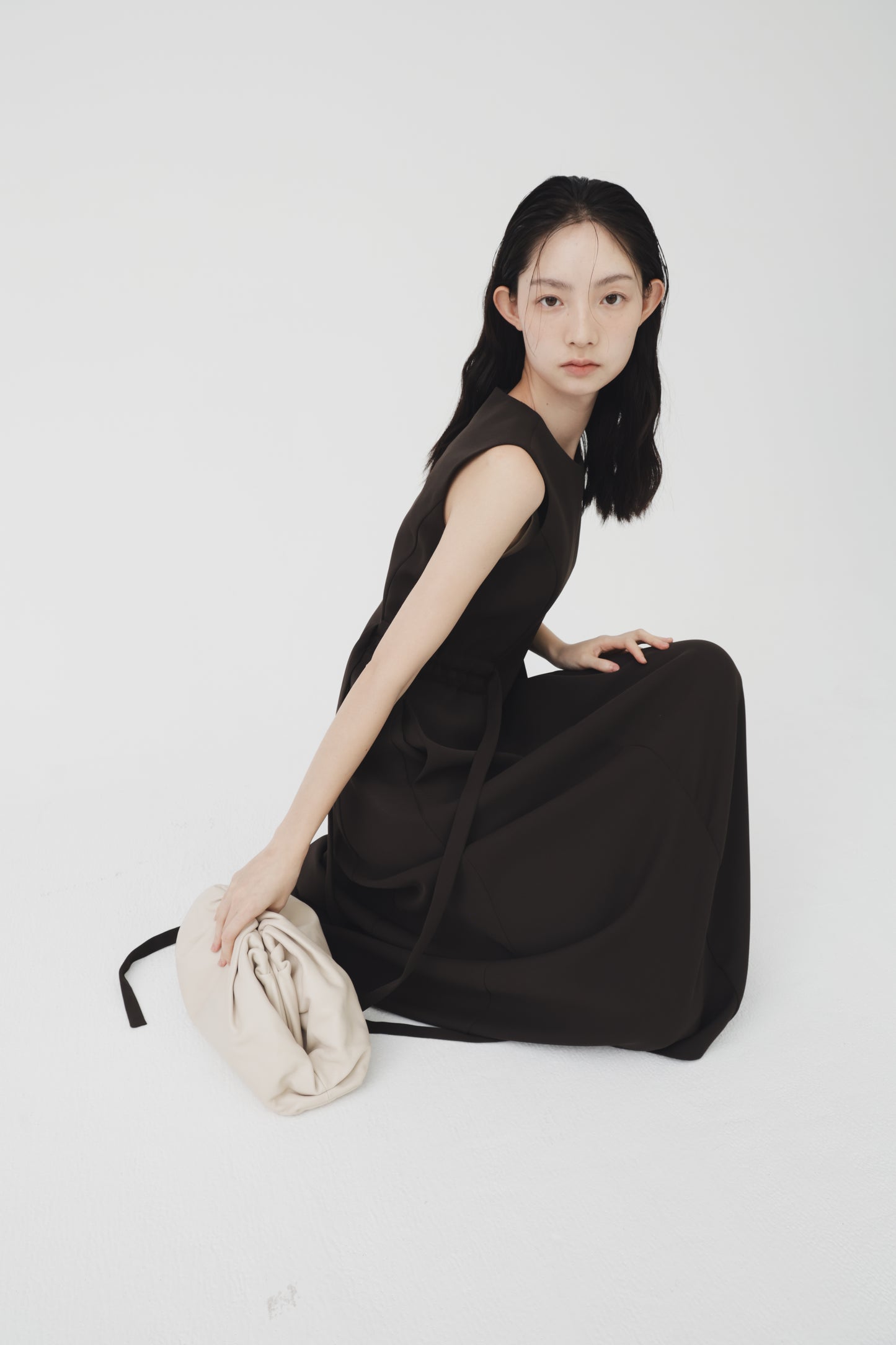 Andrea 吊帶連身裙